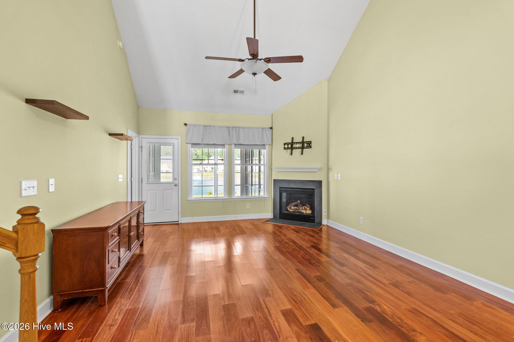 123 Freeboard Lane Property Photo 16