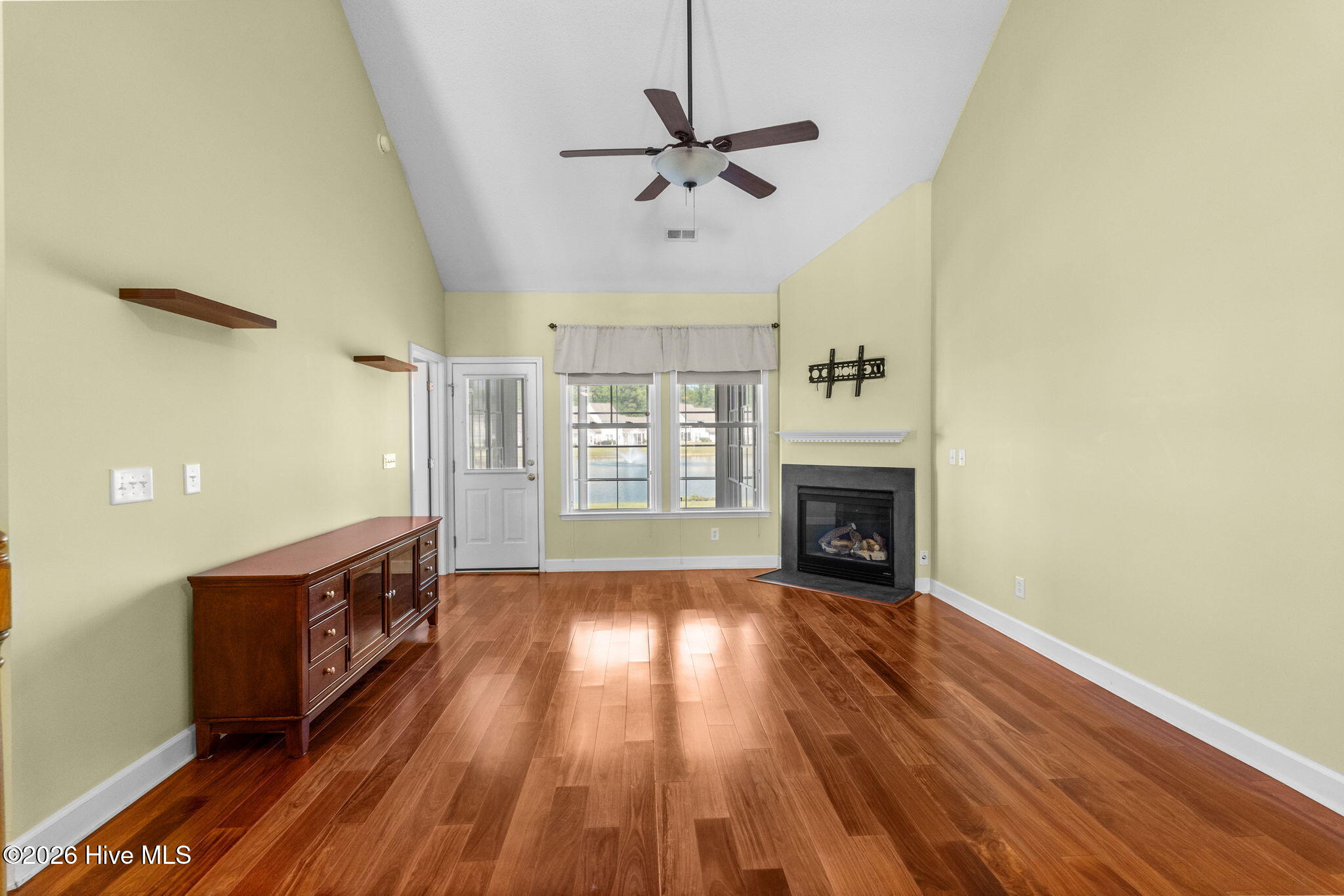 123 Freeboard Lane Property Photo 17