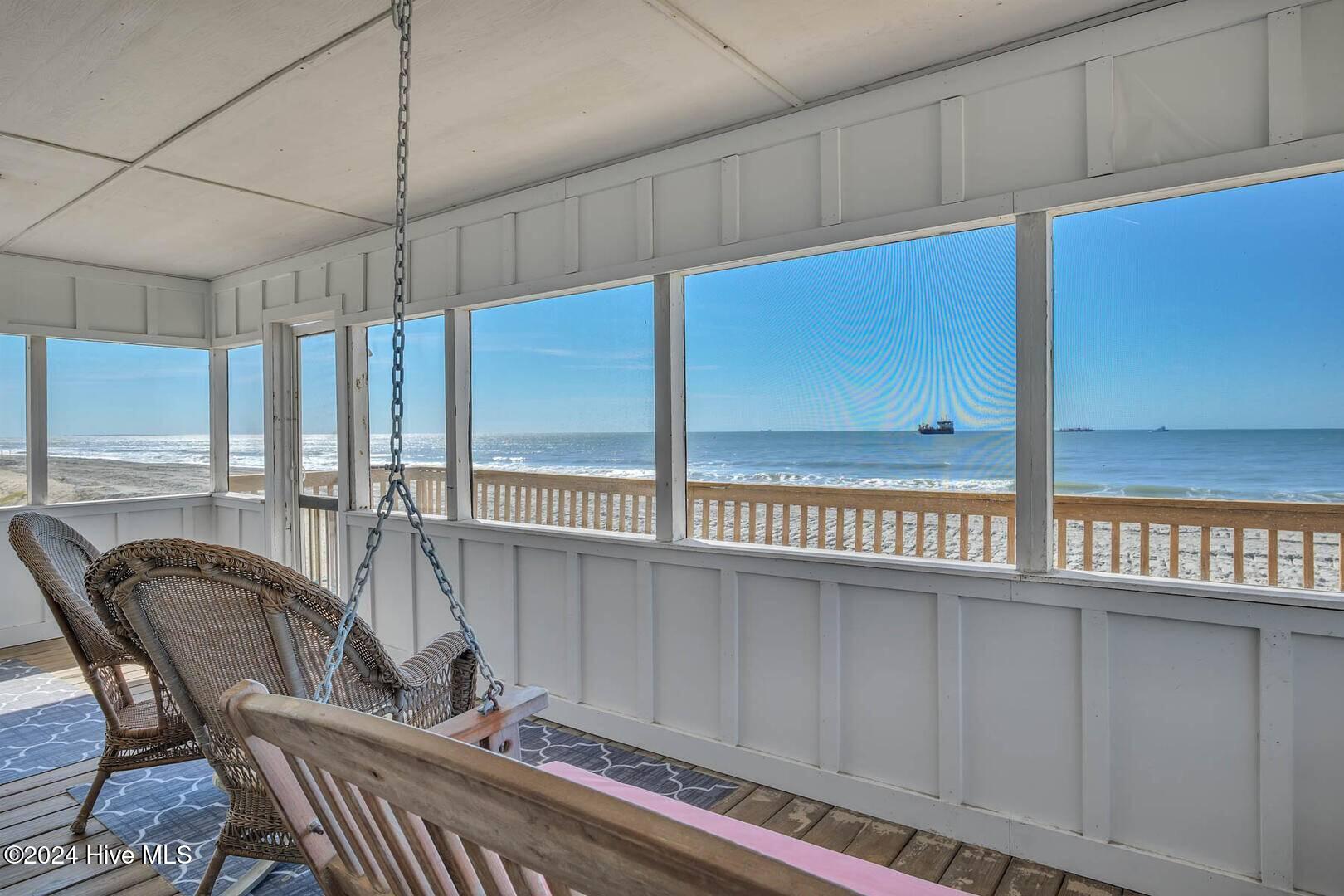 707 W Beach Drive Property Photo 37