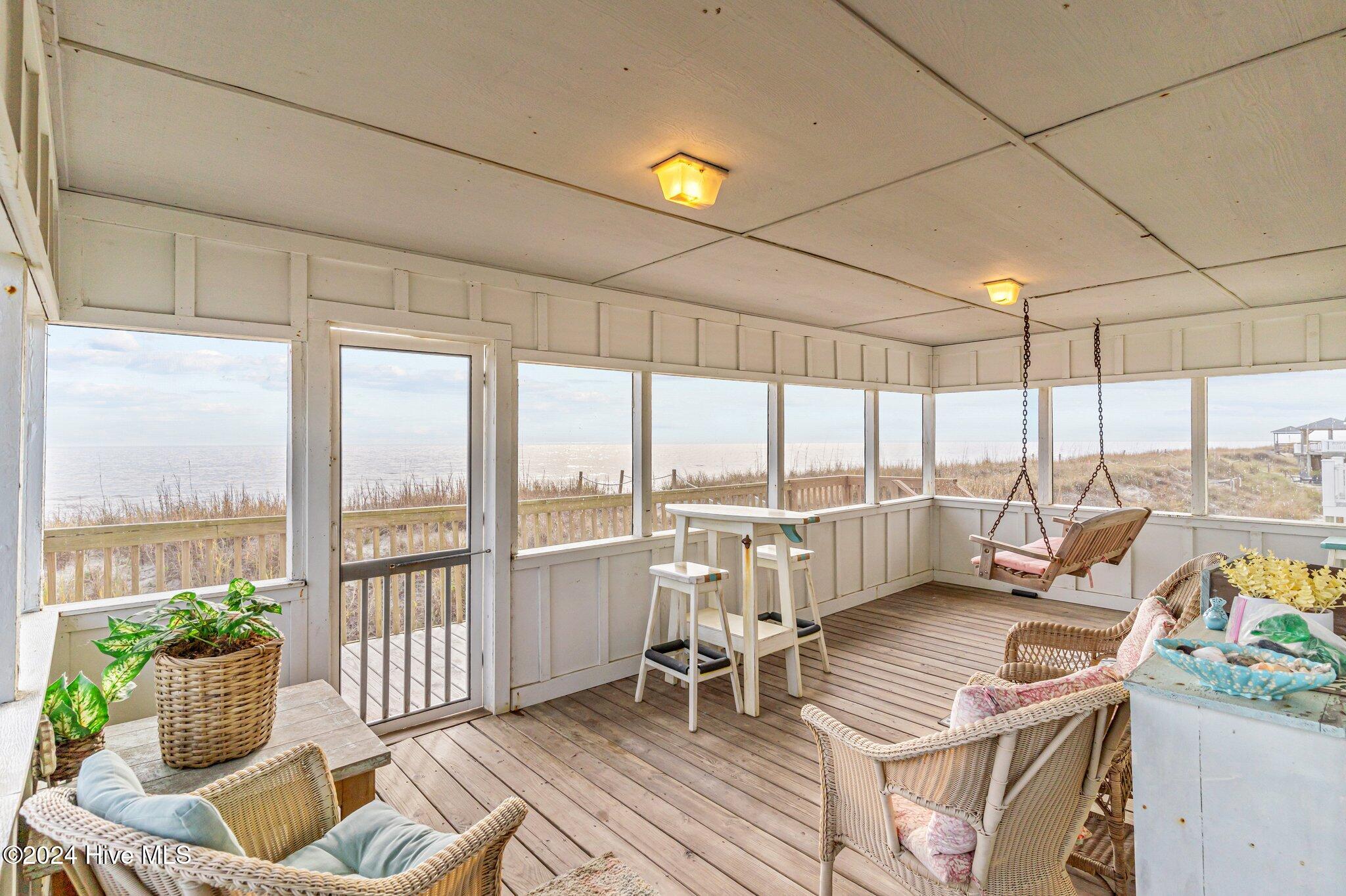 707 W Beach Drive Property Photo 41