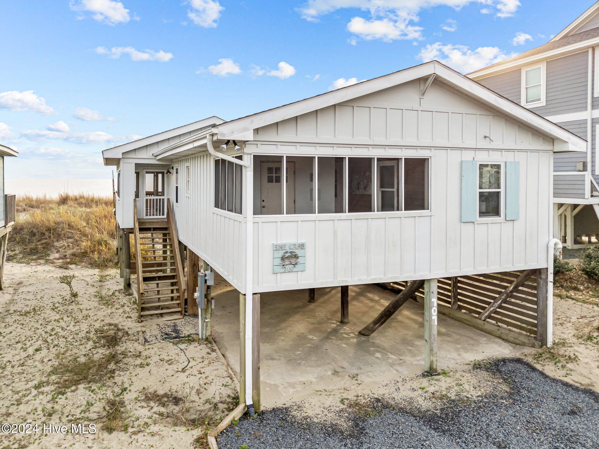 707 W Beach Drive Property Photo 52