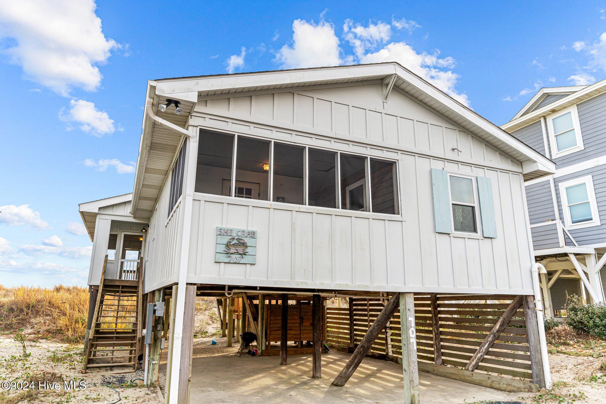 707 W Beach Drive Property Photo 53