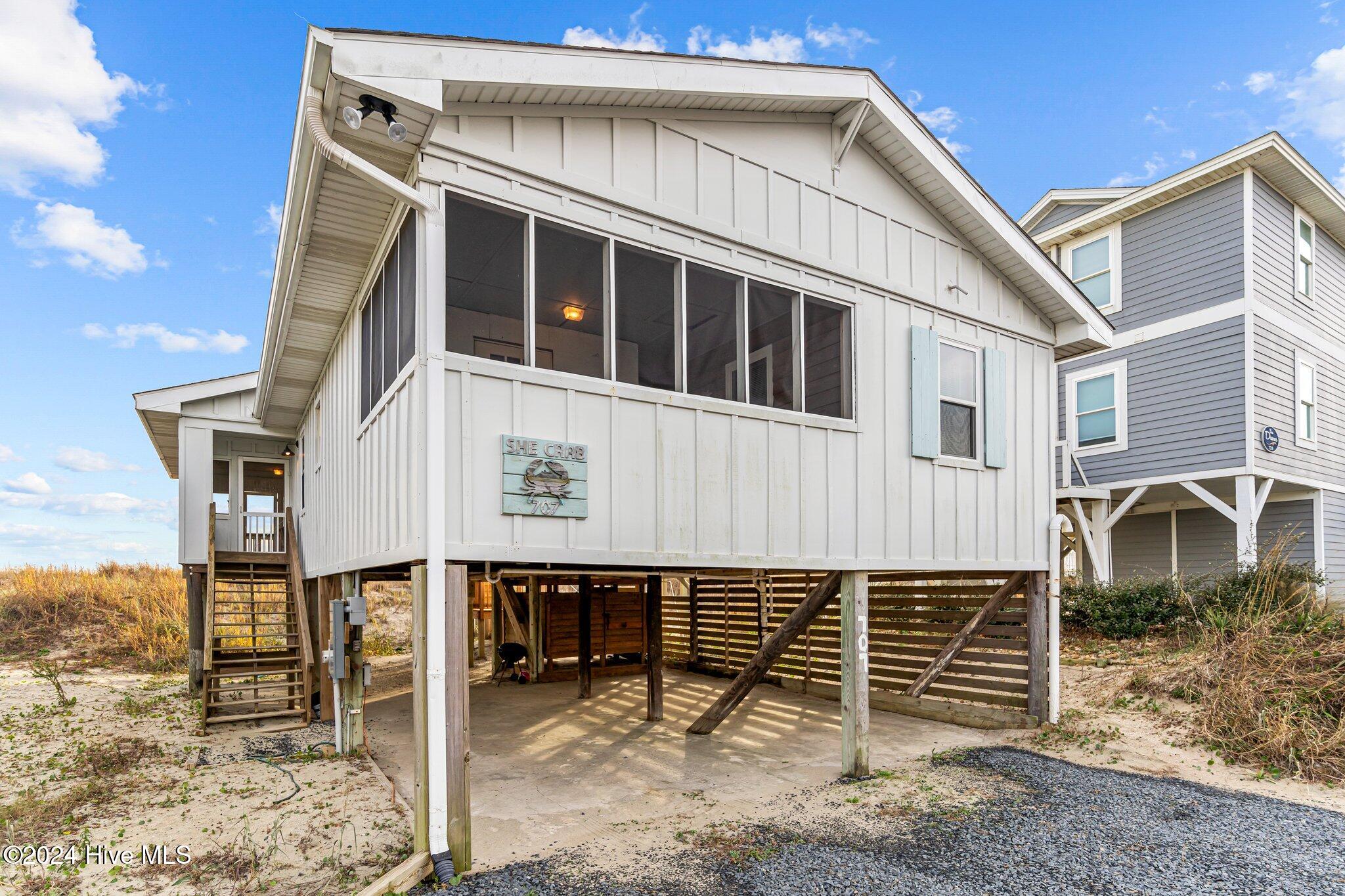 707 W Beach Drive Property Photo 54