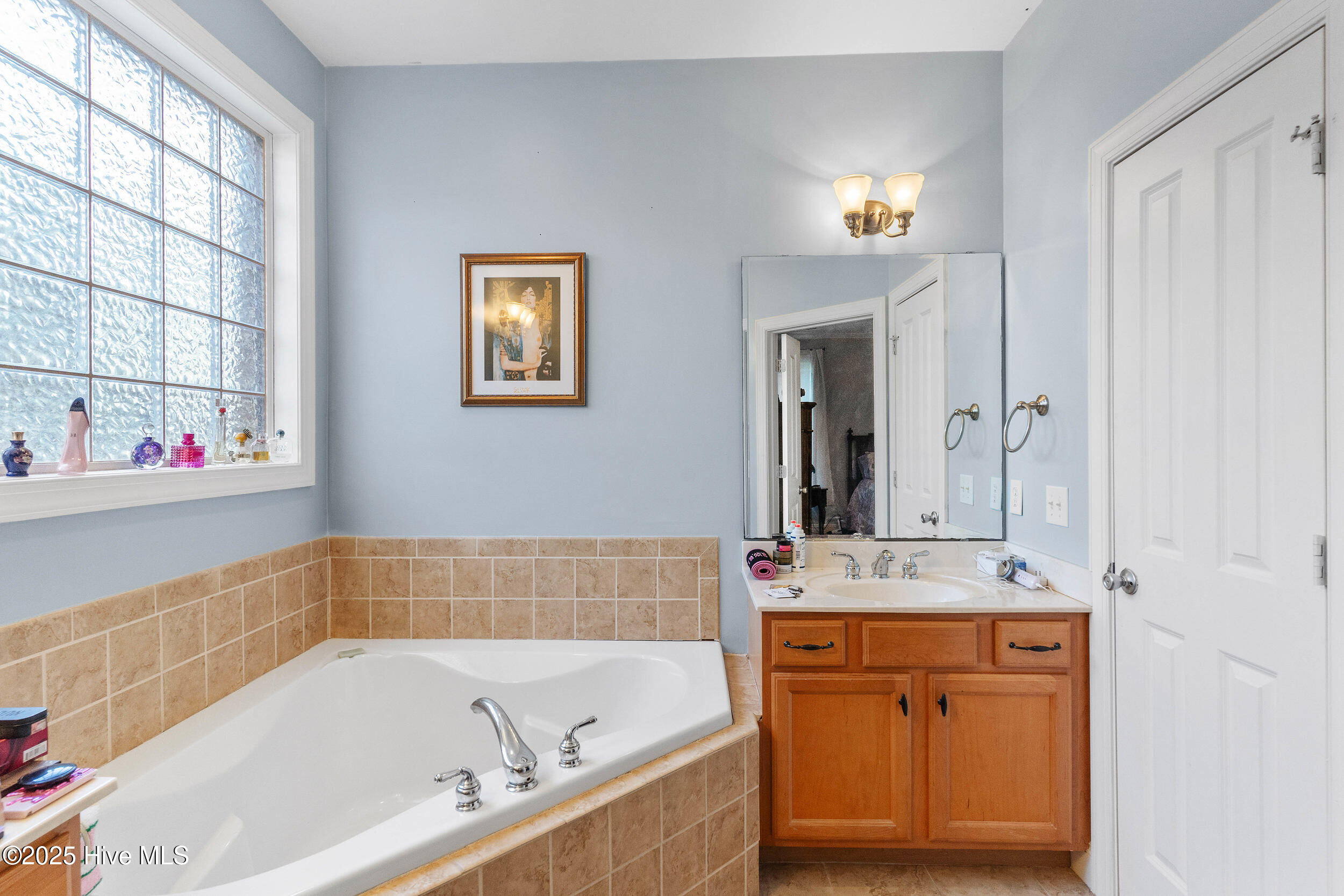 602 Southerland Farm Drive Property Photo 12