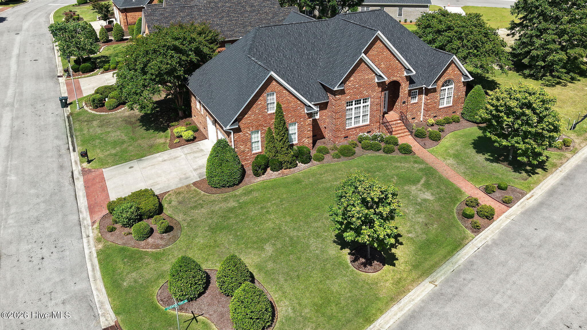 2025 Cornerstone Drive Property Photo 6