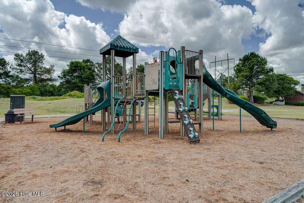 188 Cypress Point Property Photo 16