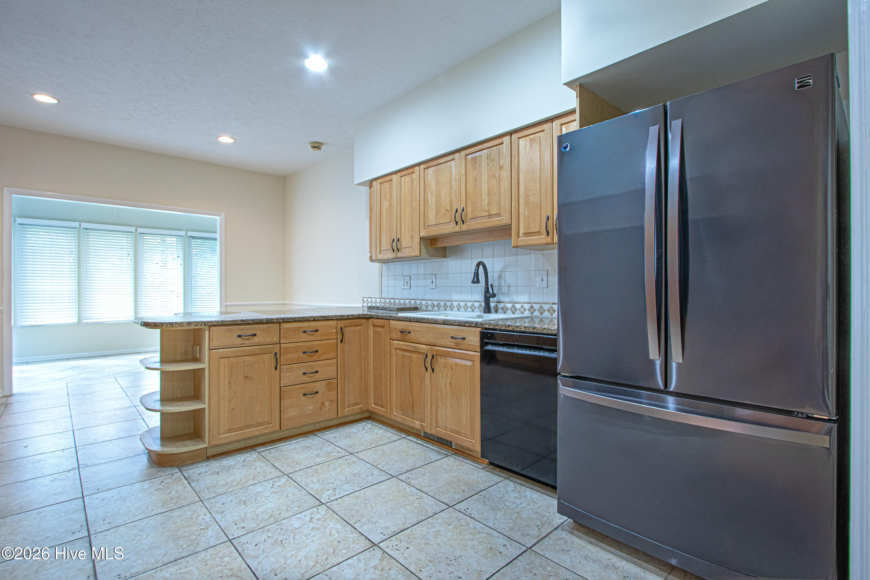 2 Interlachon Drive Property Photo 11
