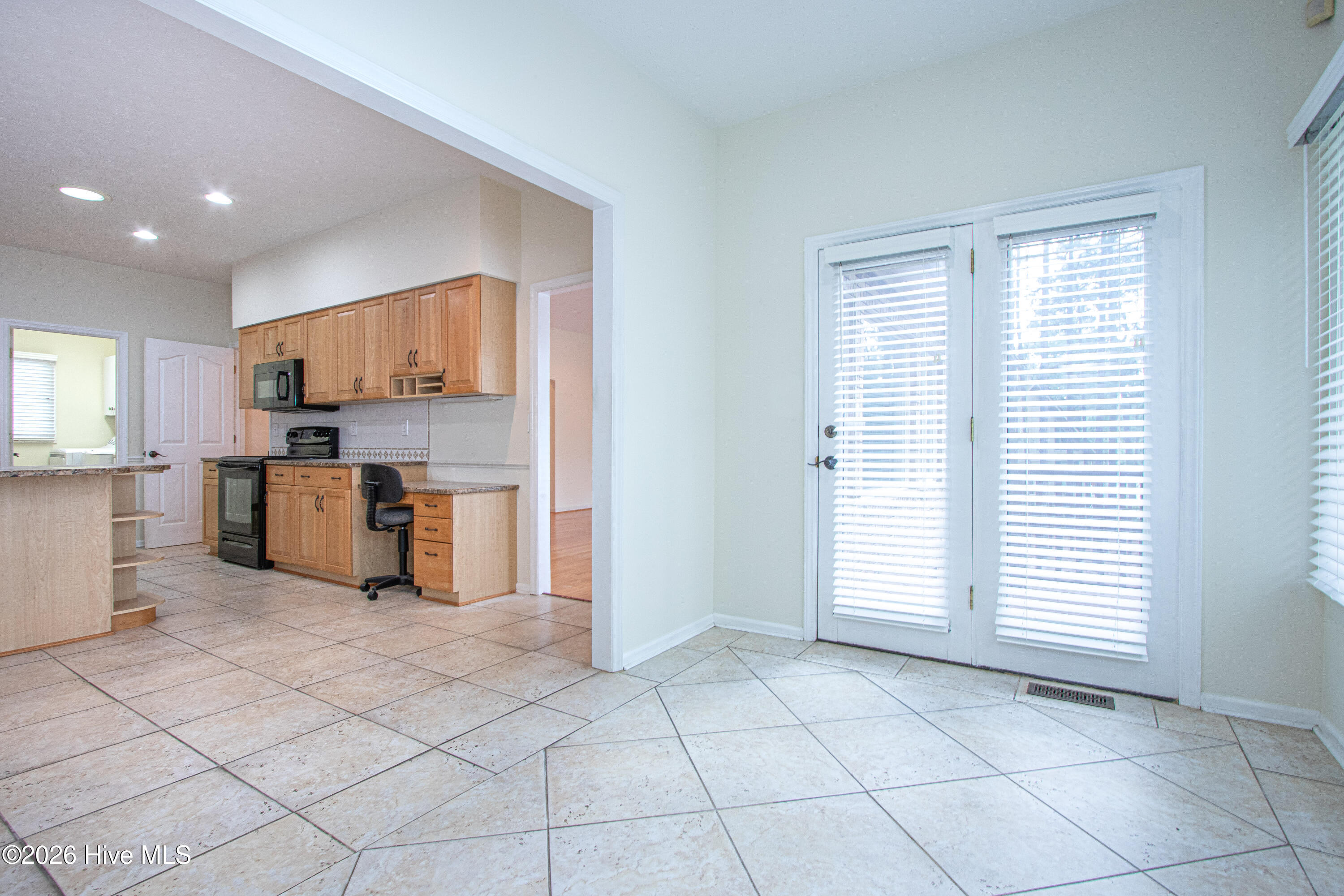 2 Interlachon Drive Property Photo 14