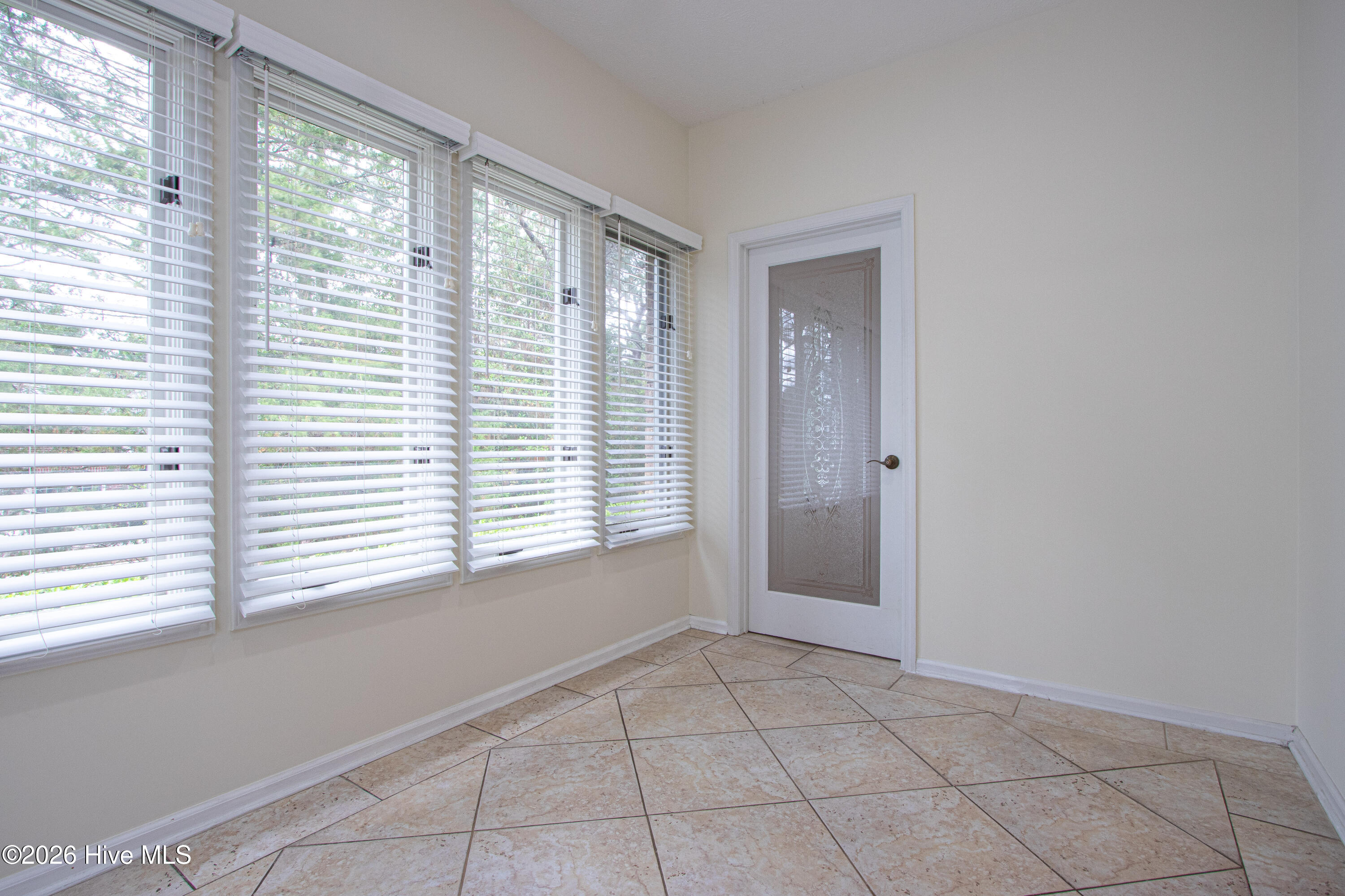 2 Interlachon Drive Property Photo 15
