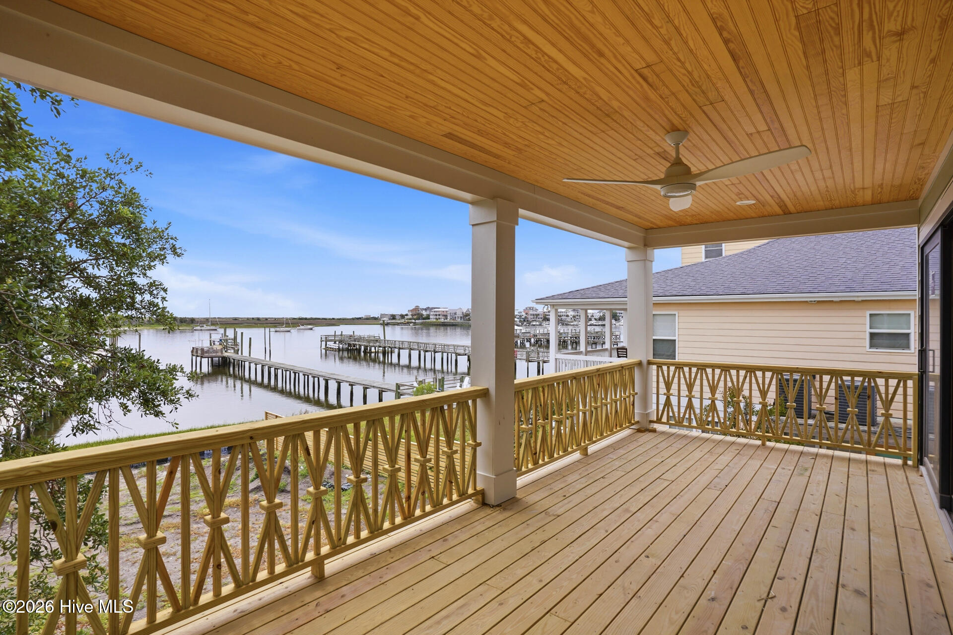 1128 S Seabreeze Road Property Photo 6