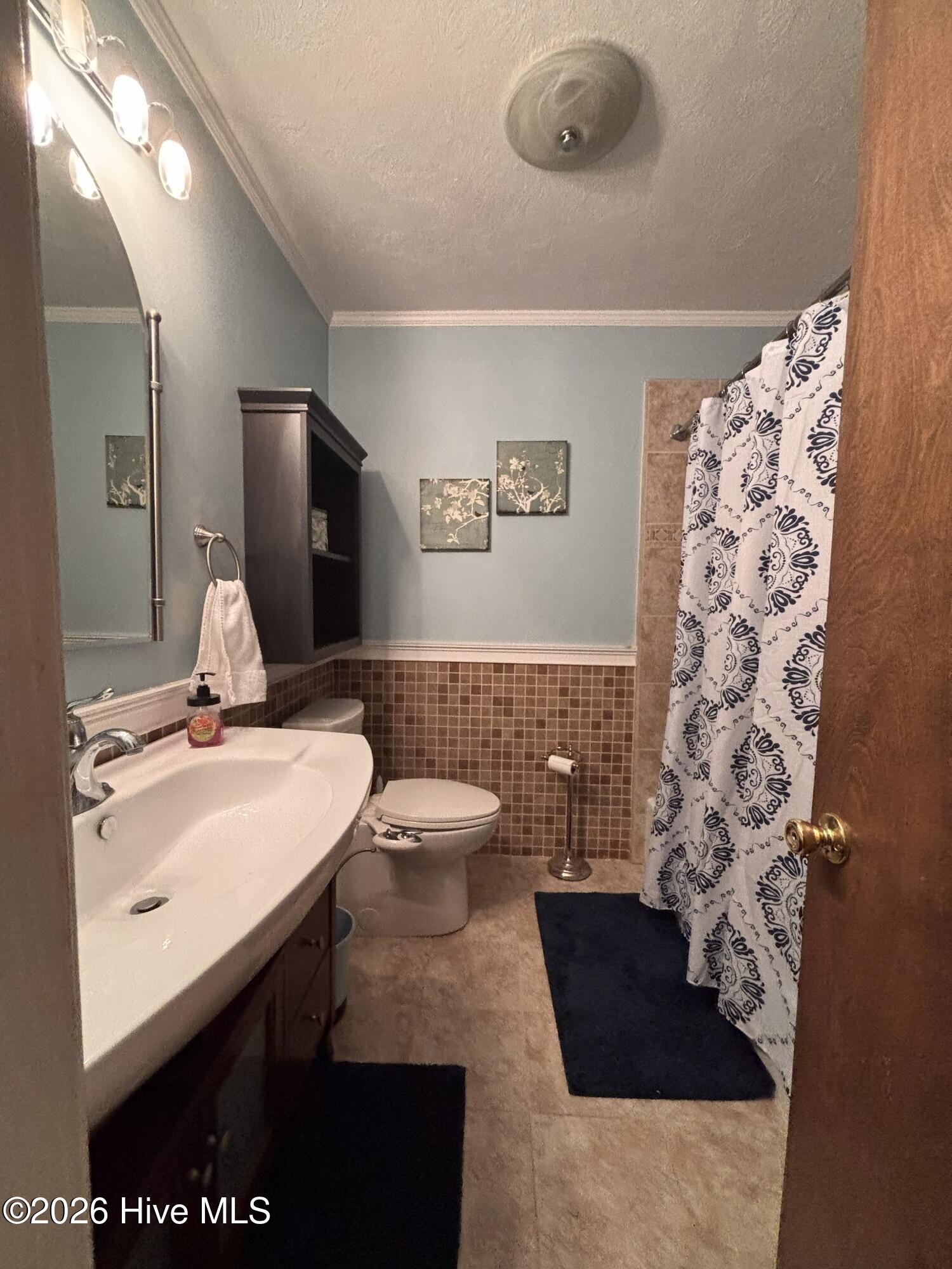 2485 Pine Knoll Drive Property Photo 15