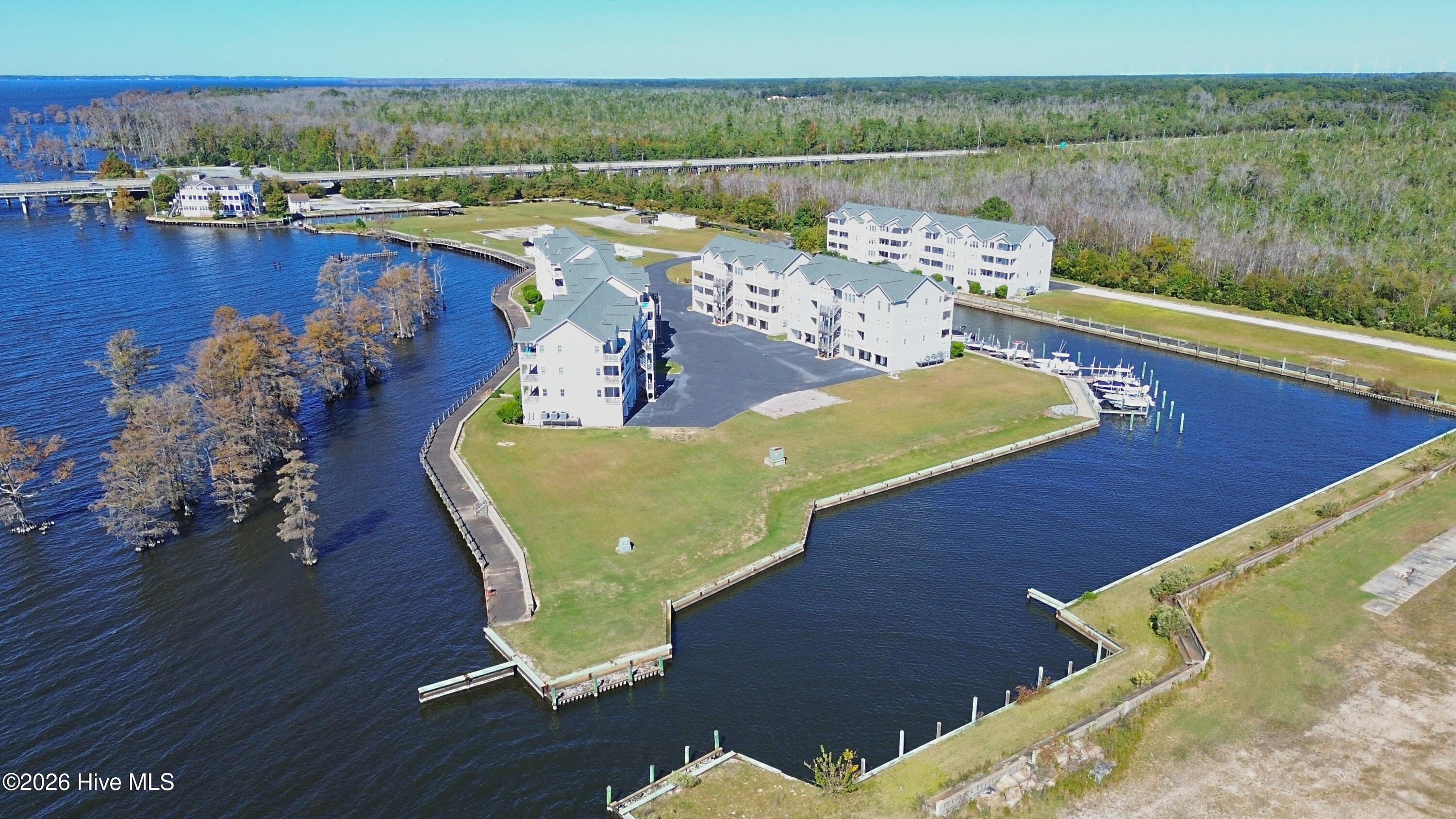417 Captains Cove Unit D Property Photo 1