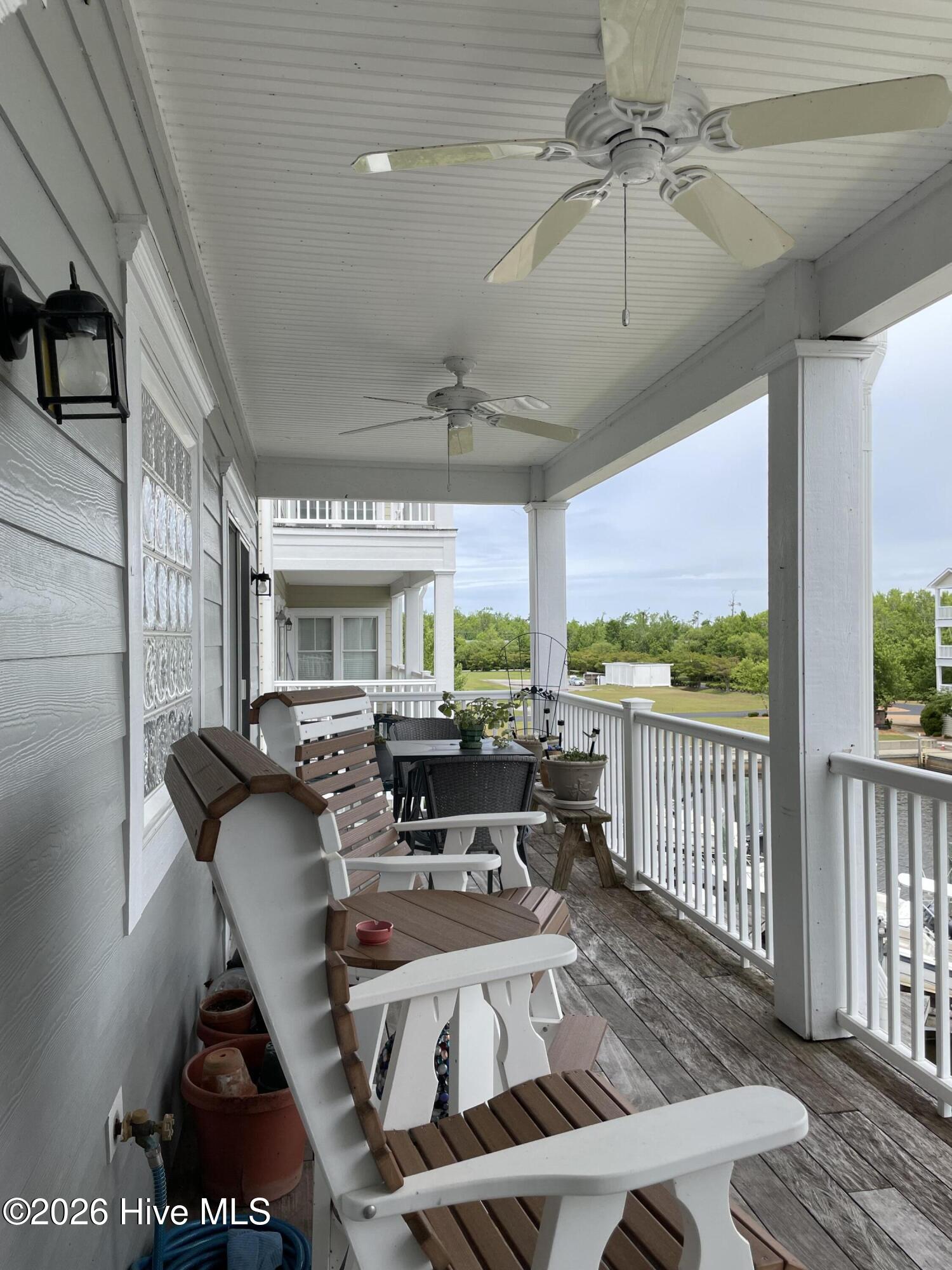 417 Captains Cove Unit D Property Photo 6