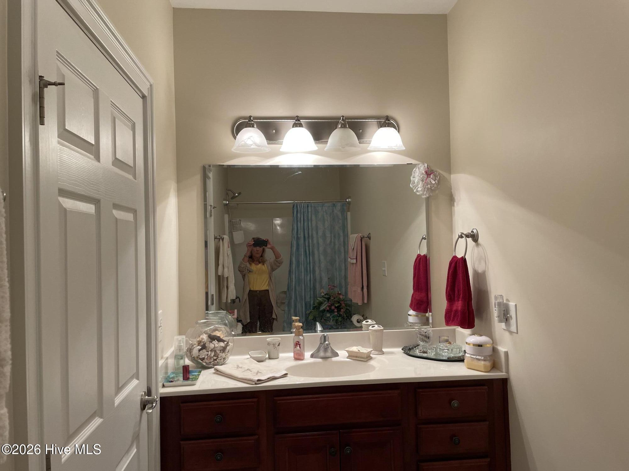 417 Captains Cove Unit D Property Photo 20