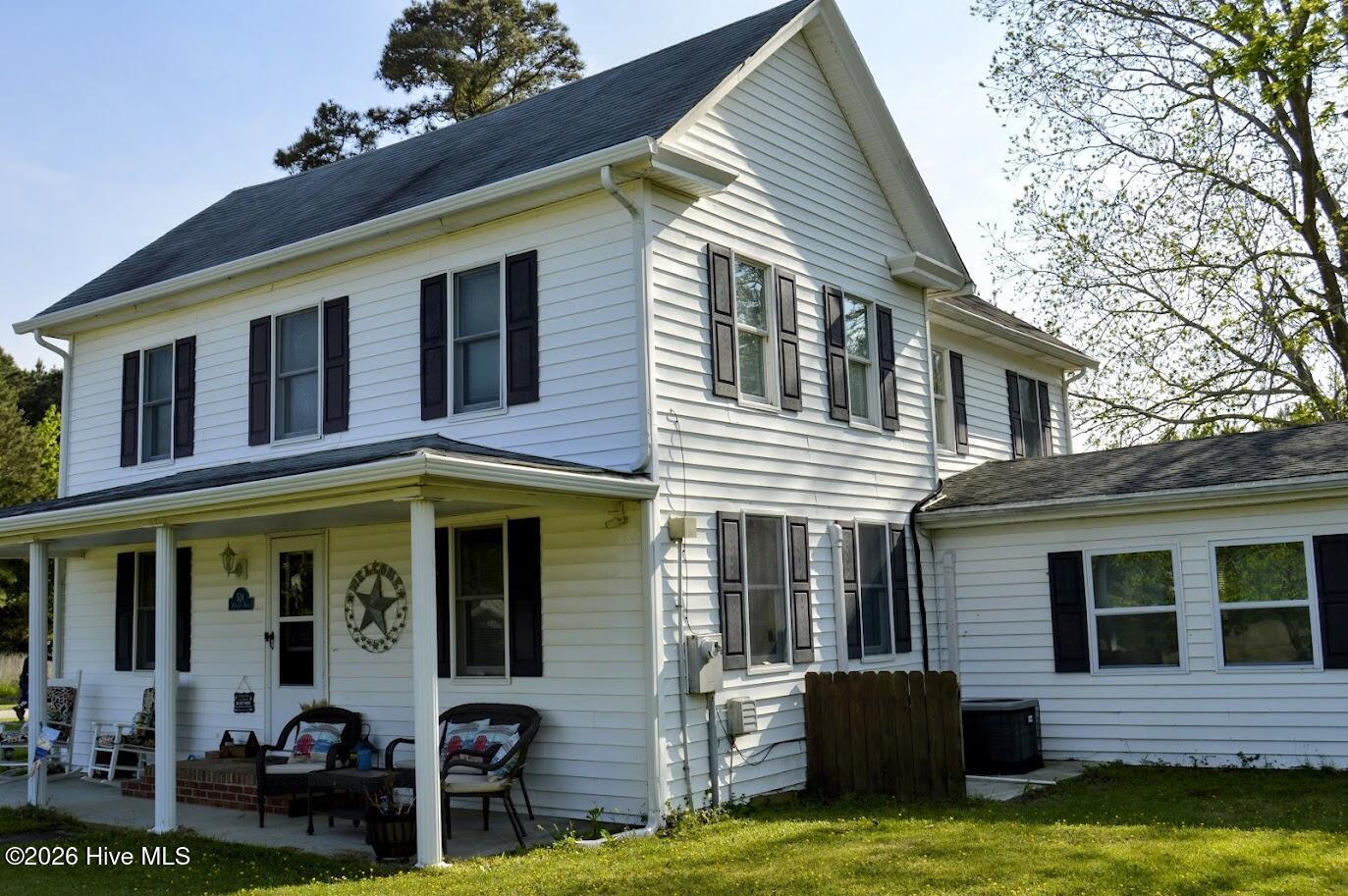 524 Aydlett Road Property Photo 3