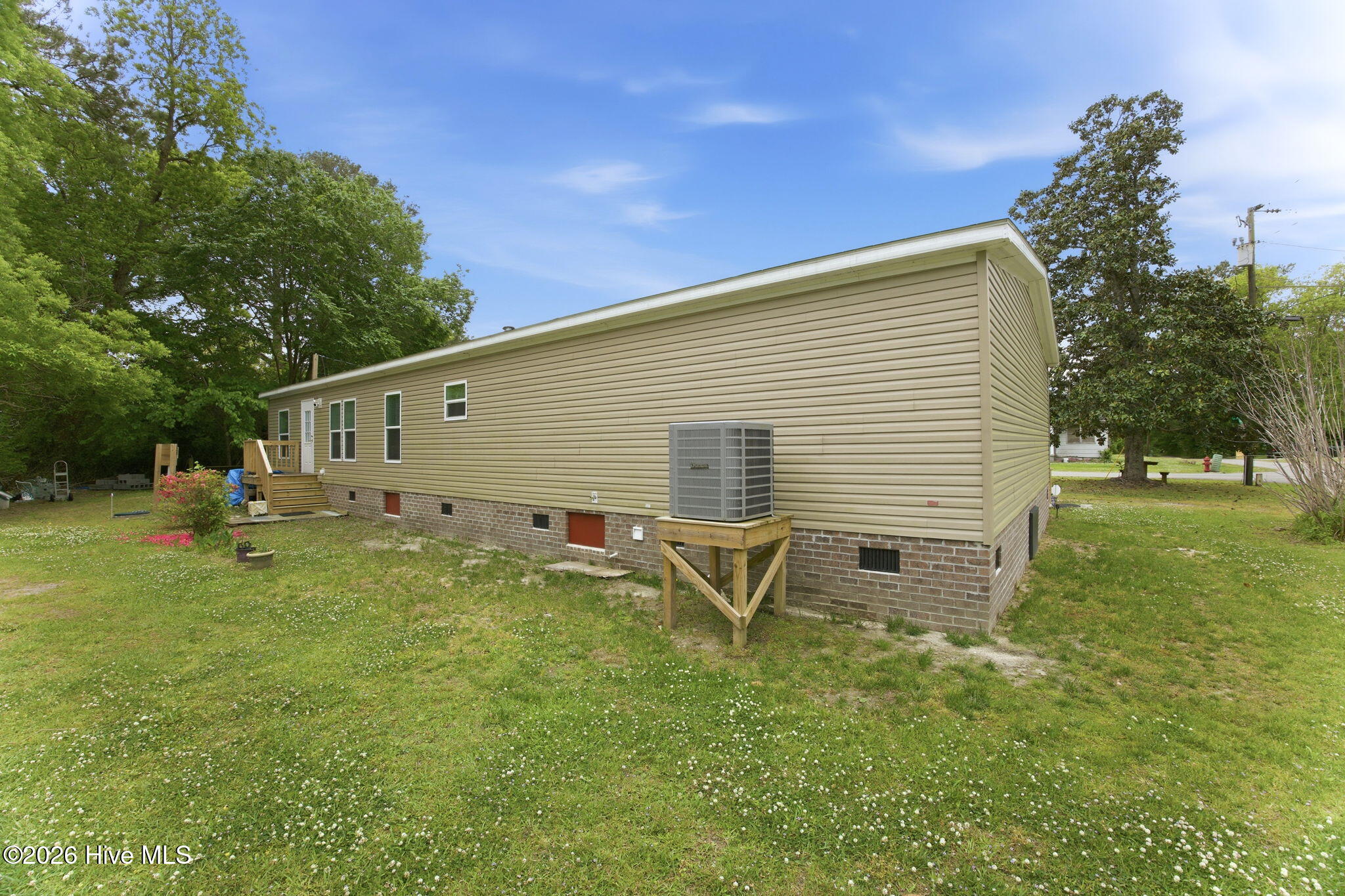 103 Vance Street Property Photo 33