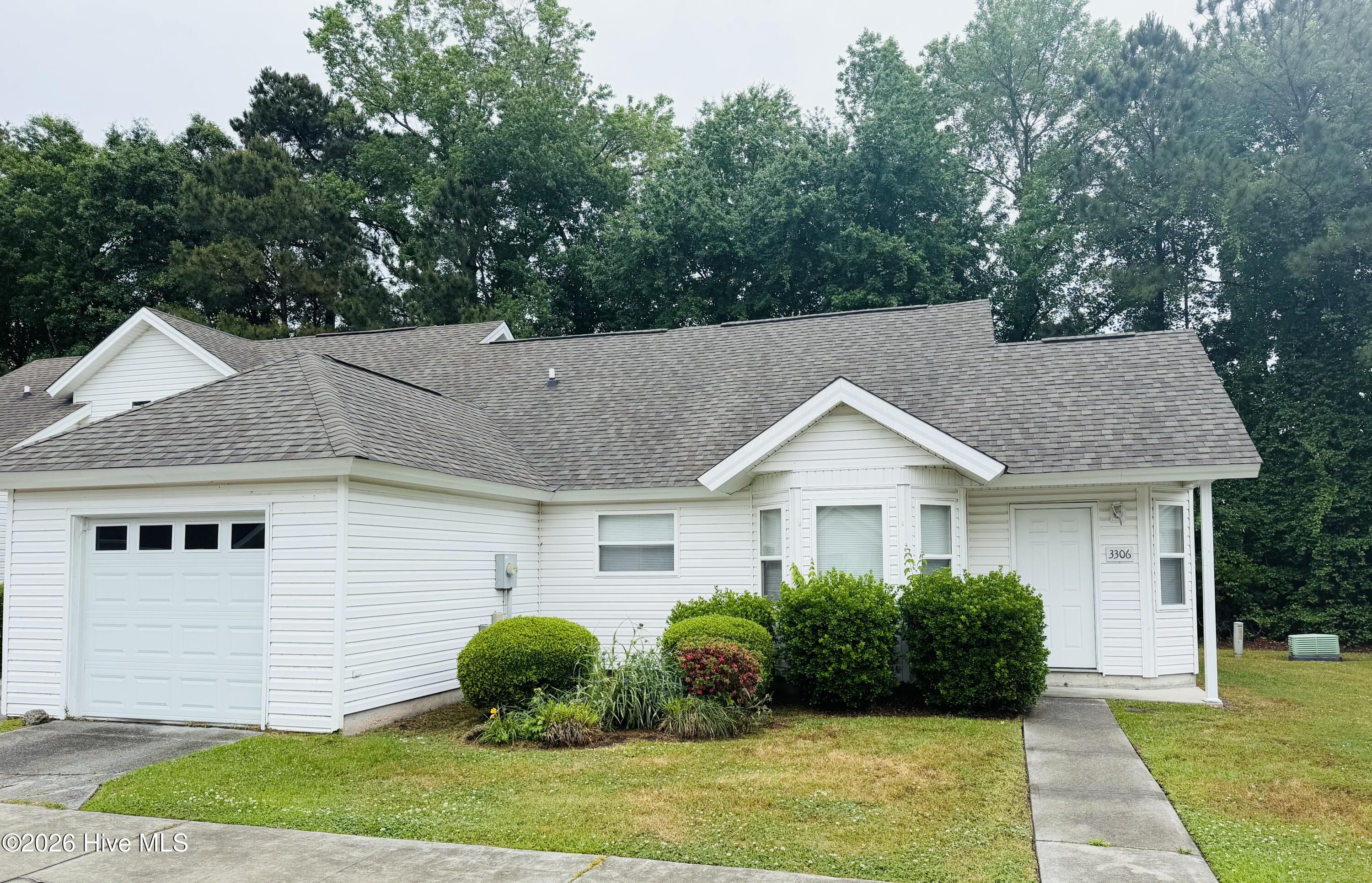 3306 Belmont Circle Property Photo 1