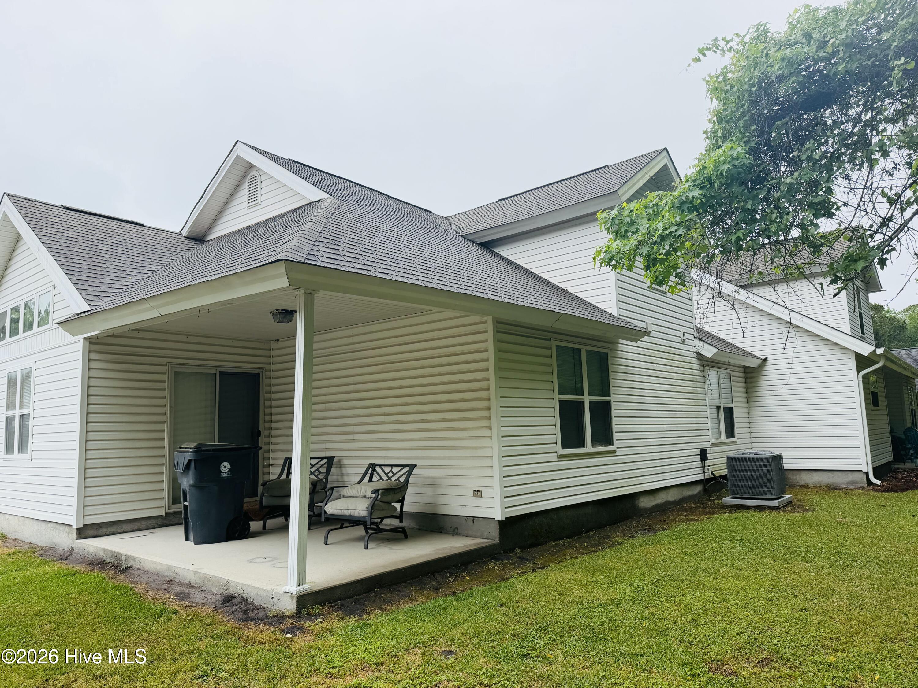 3306 Belmont Circle Property Photo 11
