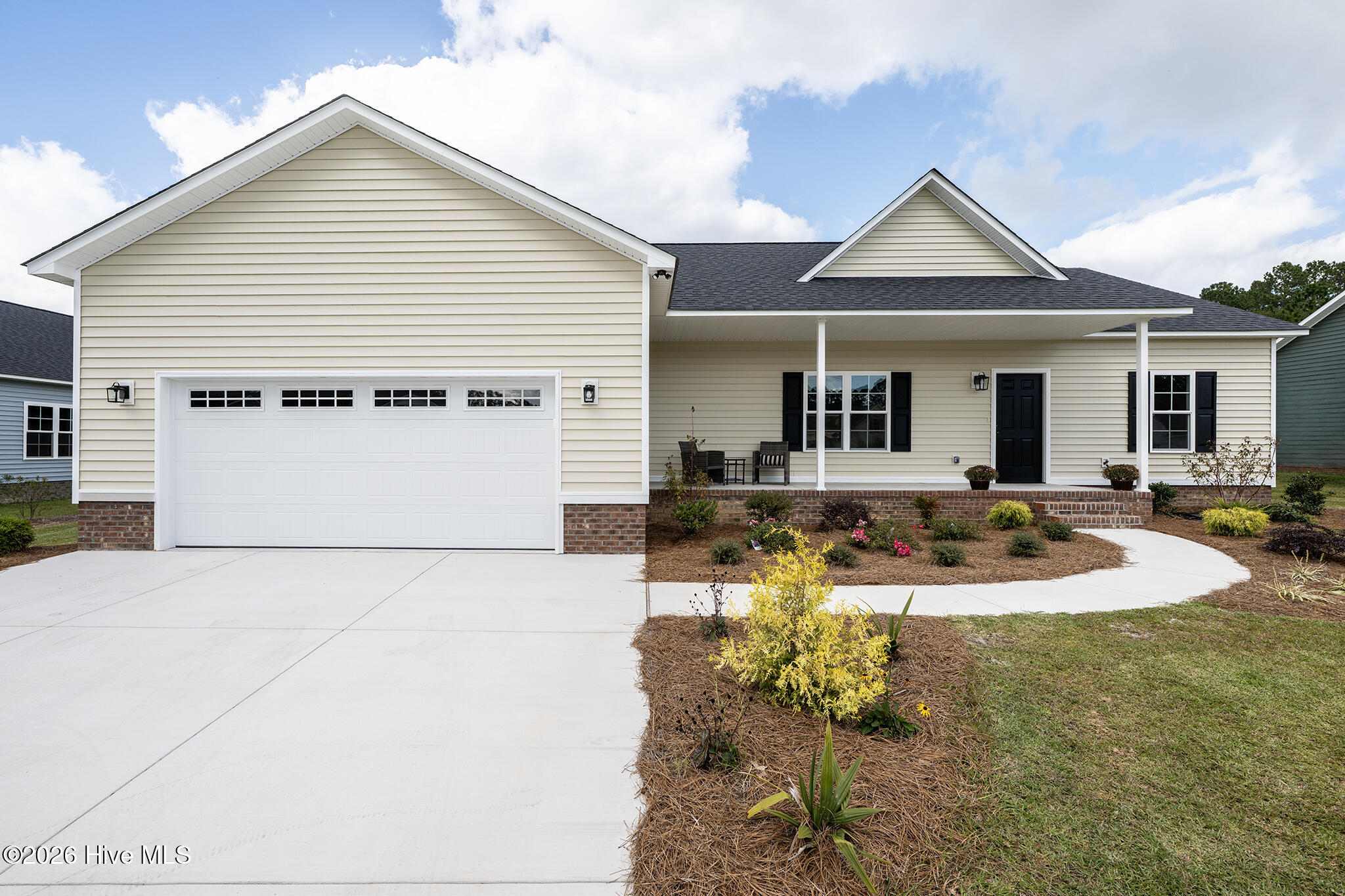 682 Crump Farm Road Property Photo 1