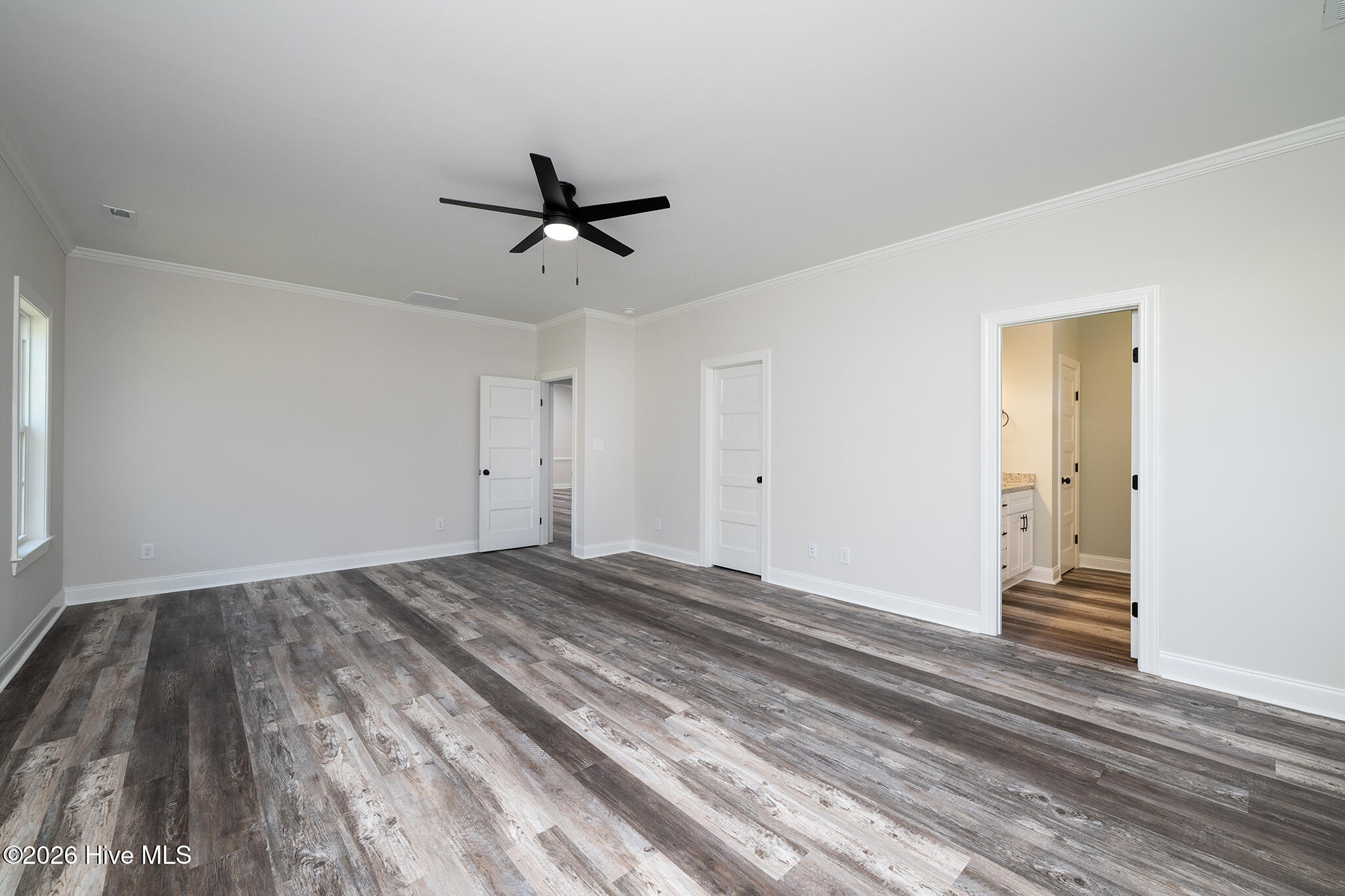 682 Crump Farm Road Property Photo 4