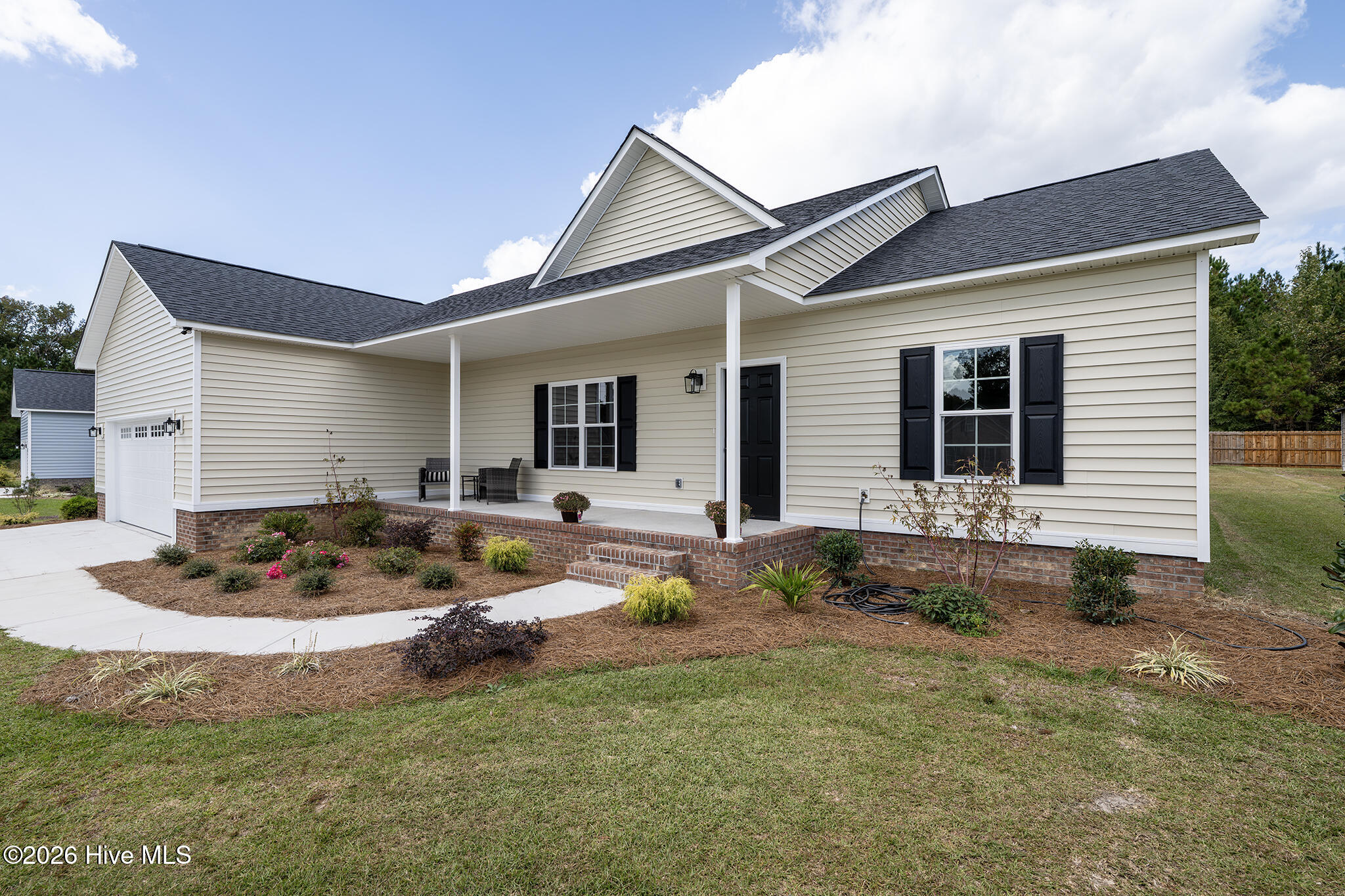 682 Crump Farm Road Property Photo 6