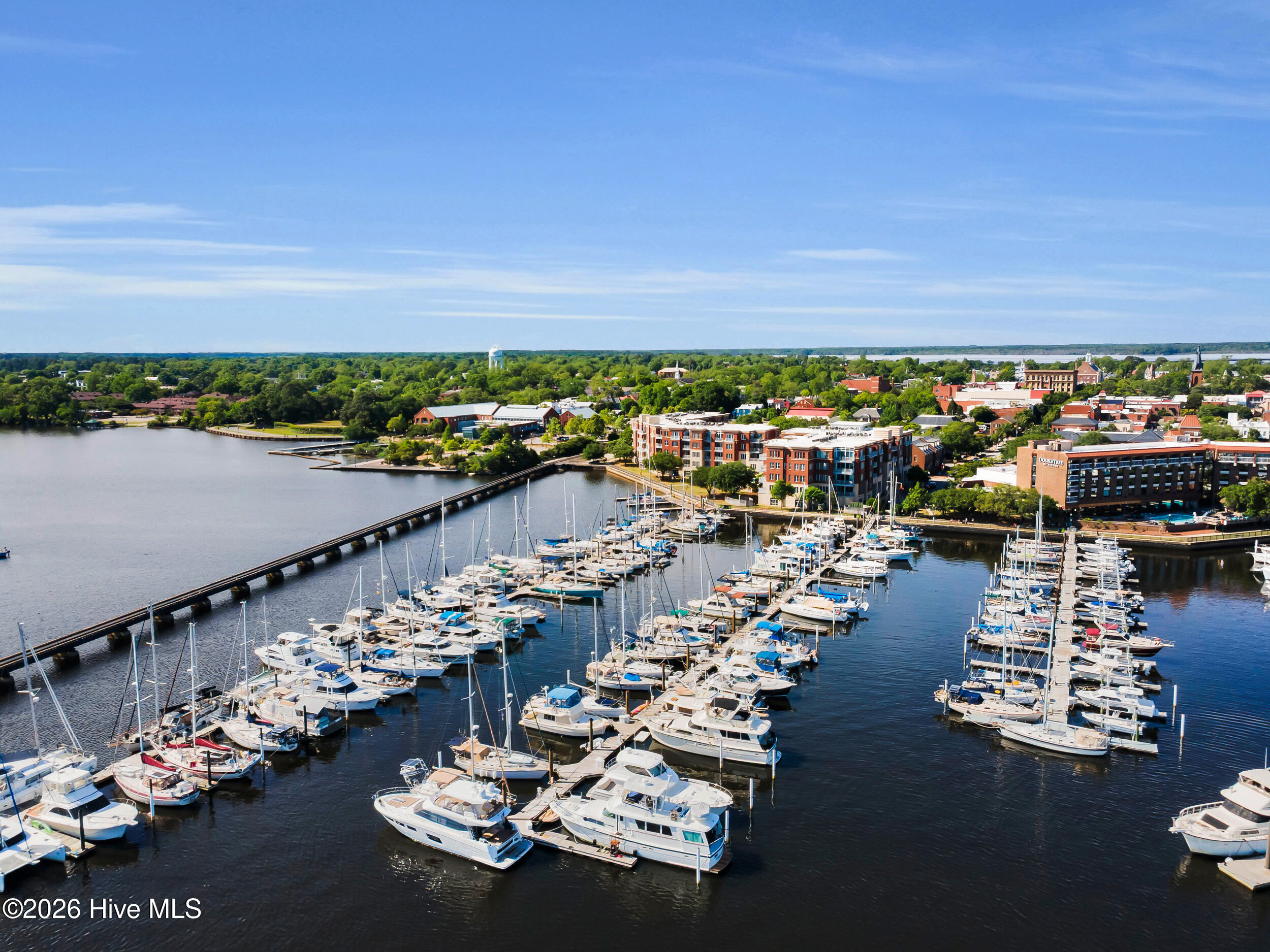 336 Sky Sail Boulevard Property Photo 3