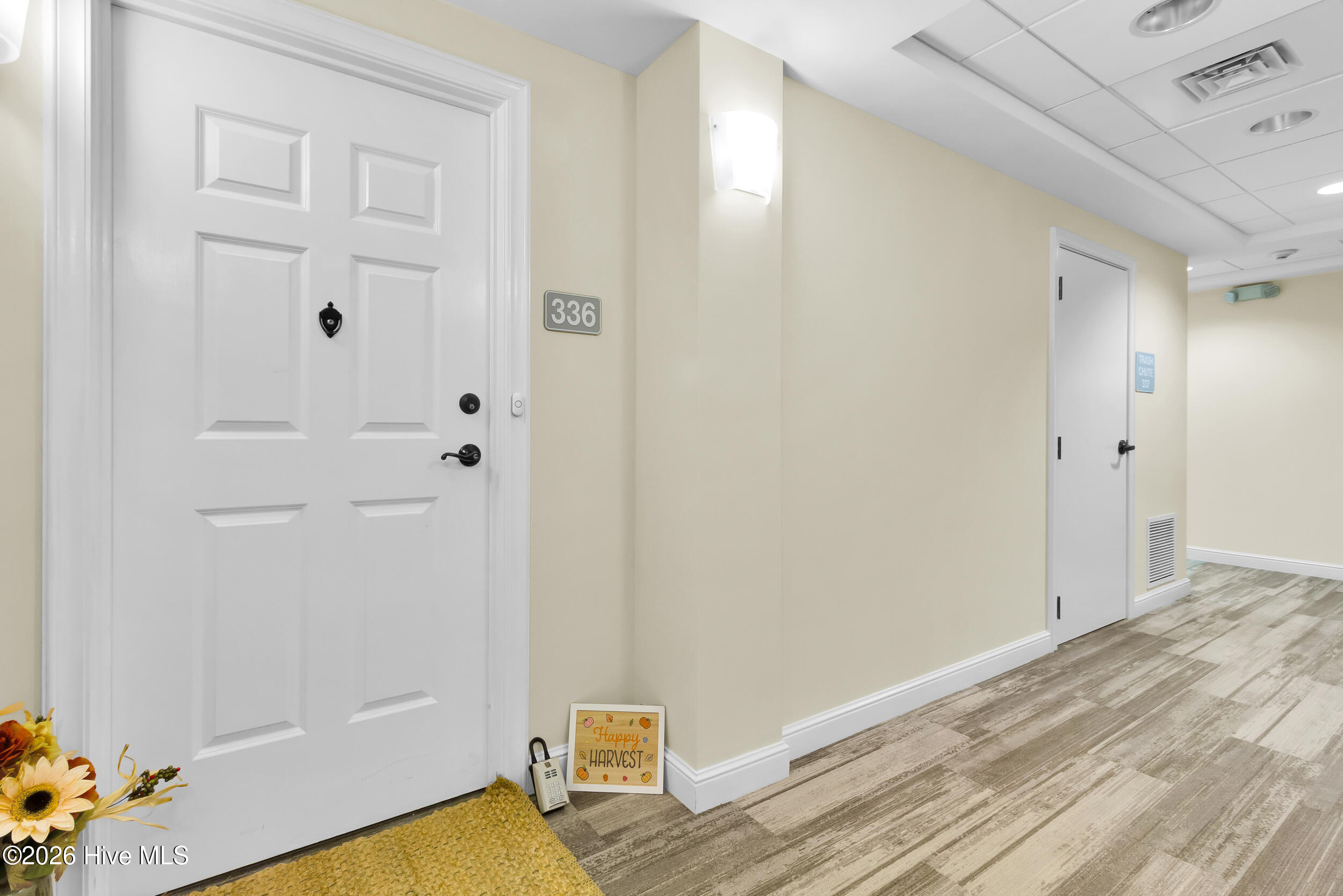 336 Sky Sail Boulevard Property Photo 7