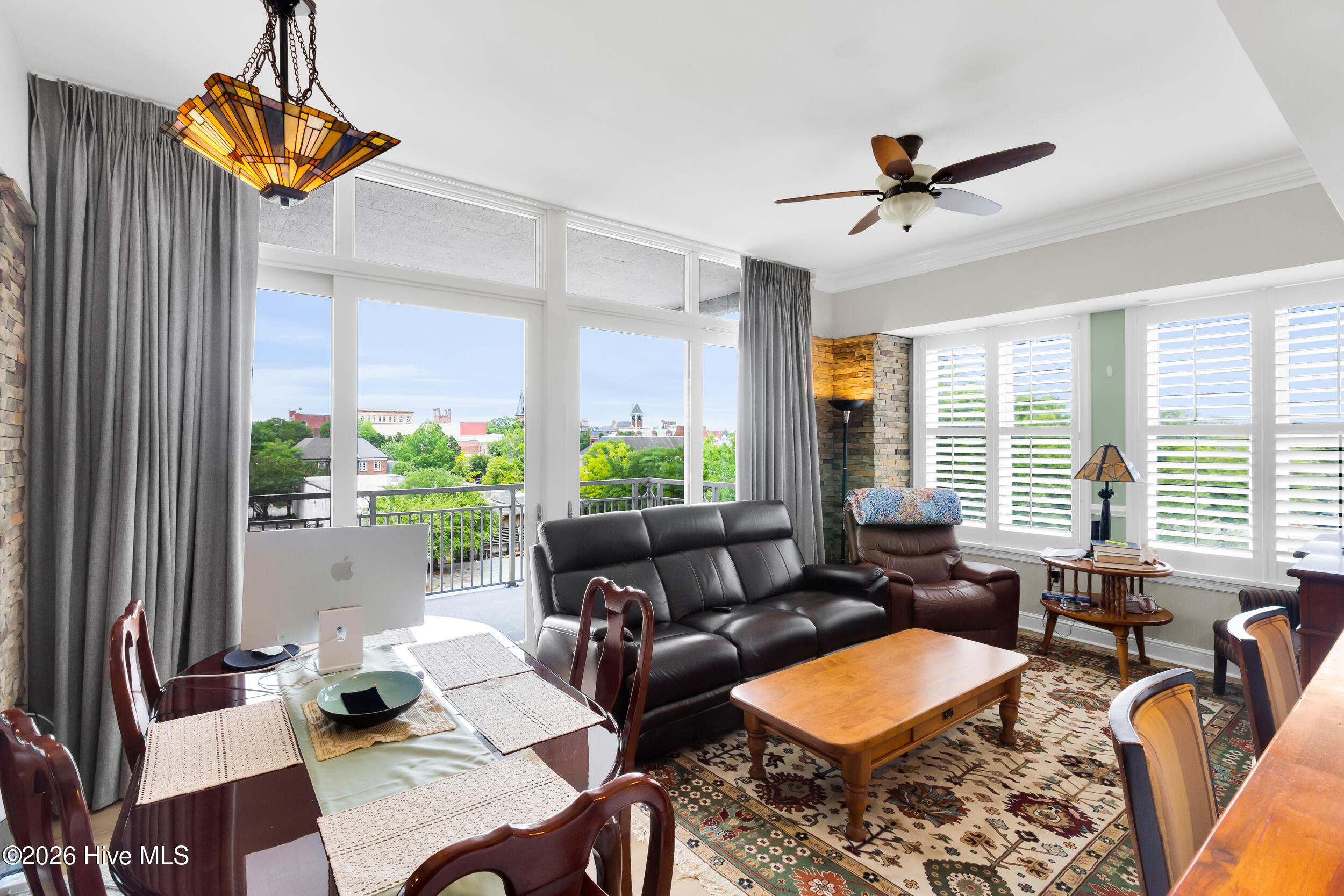 336 Sky Sail Boulevard Property Photo 10