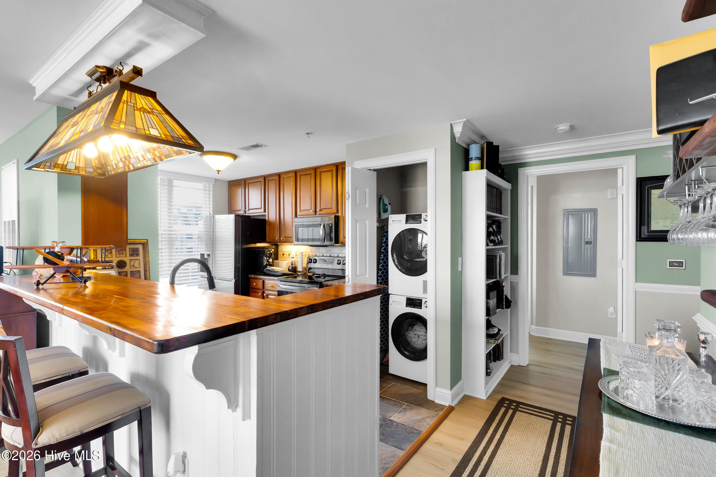 336 Sky Sail Boulevard Property Photo 12