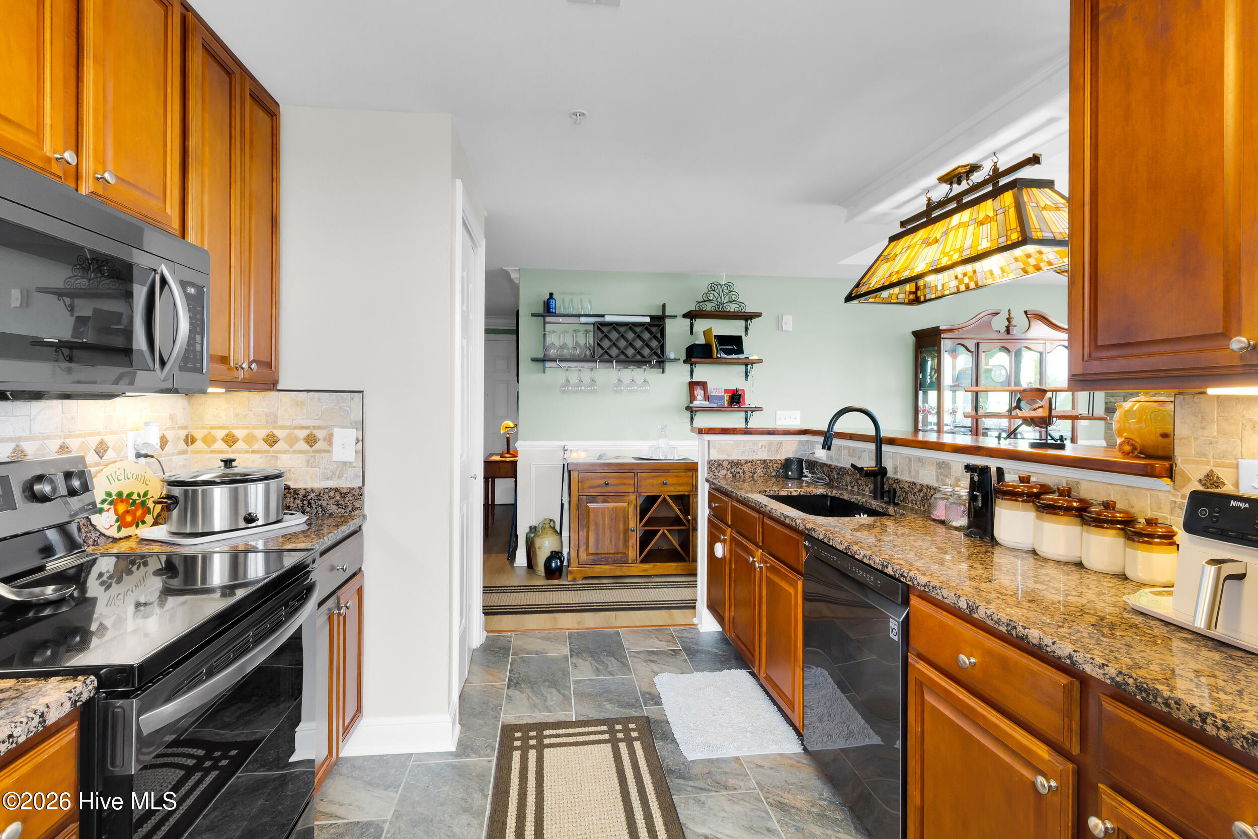 336 Sky Sail Boulevard Property Photo 15