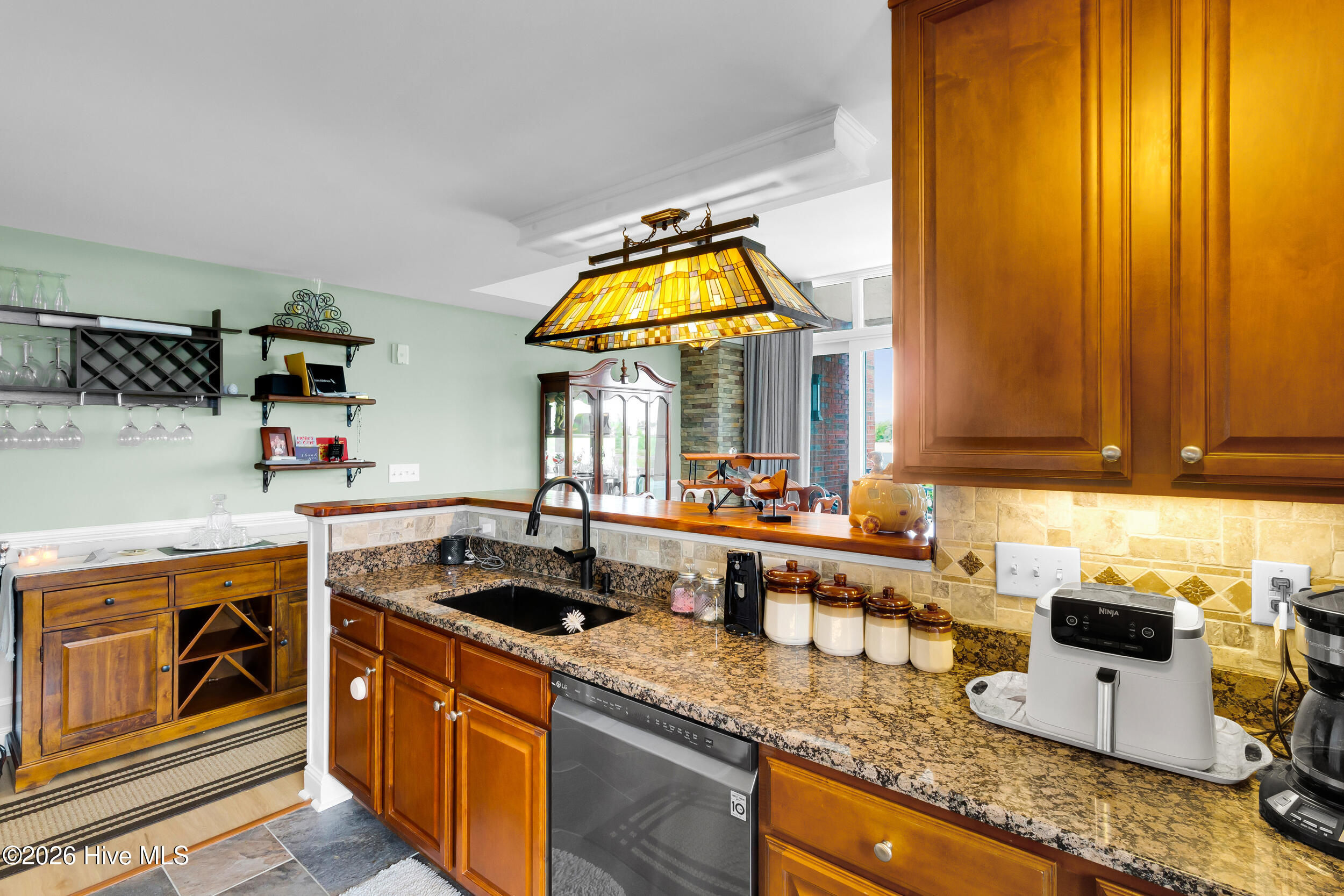 336 Sky Sail Boulevard Property Photo 16