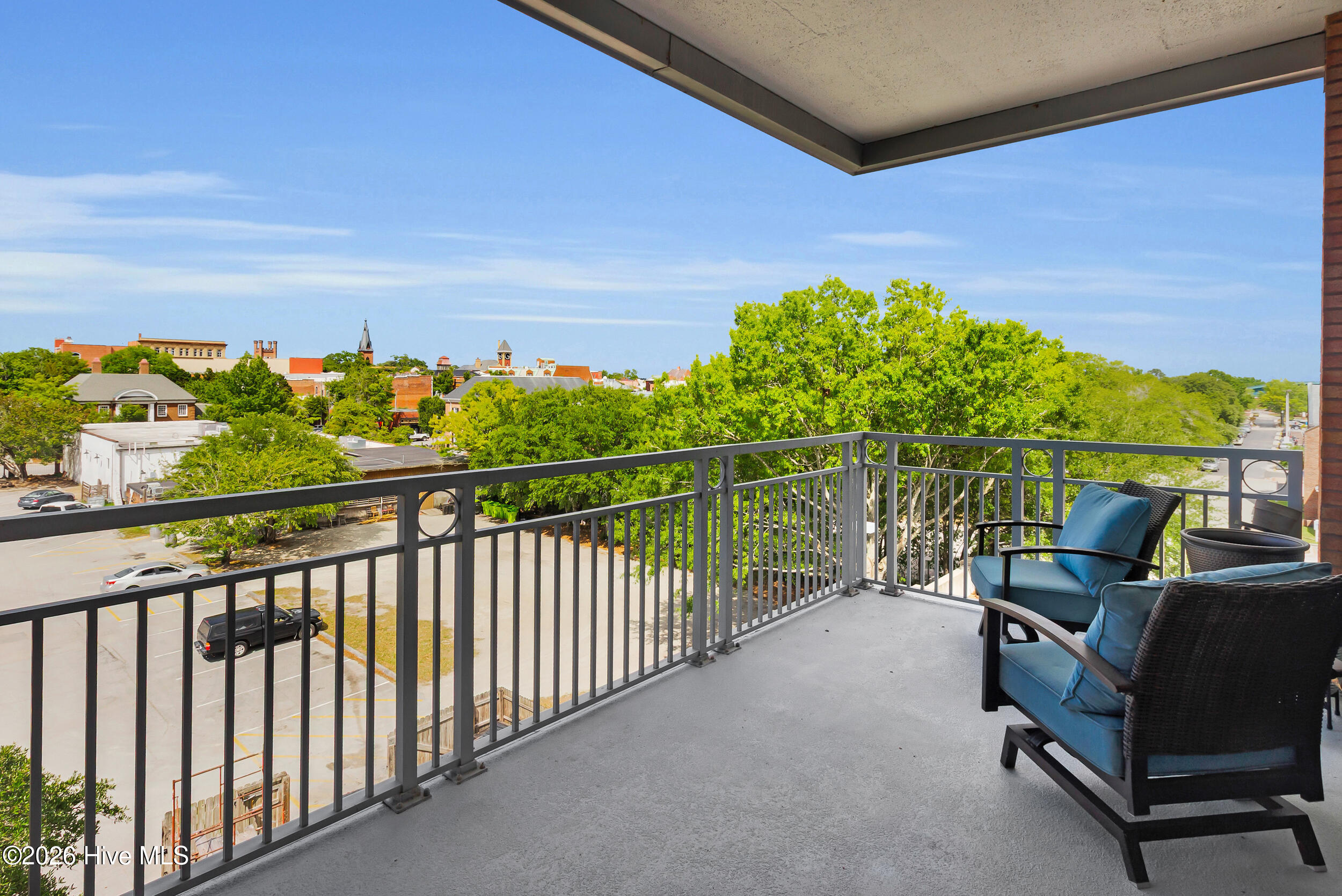 336 Sky Sail Boulevard Property Photo 21