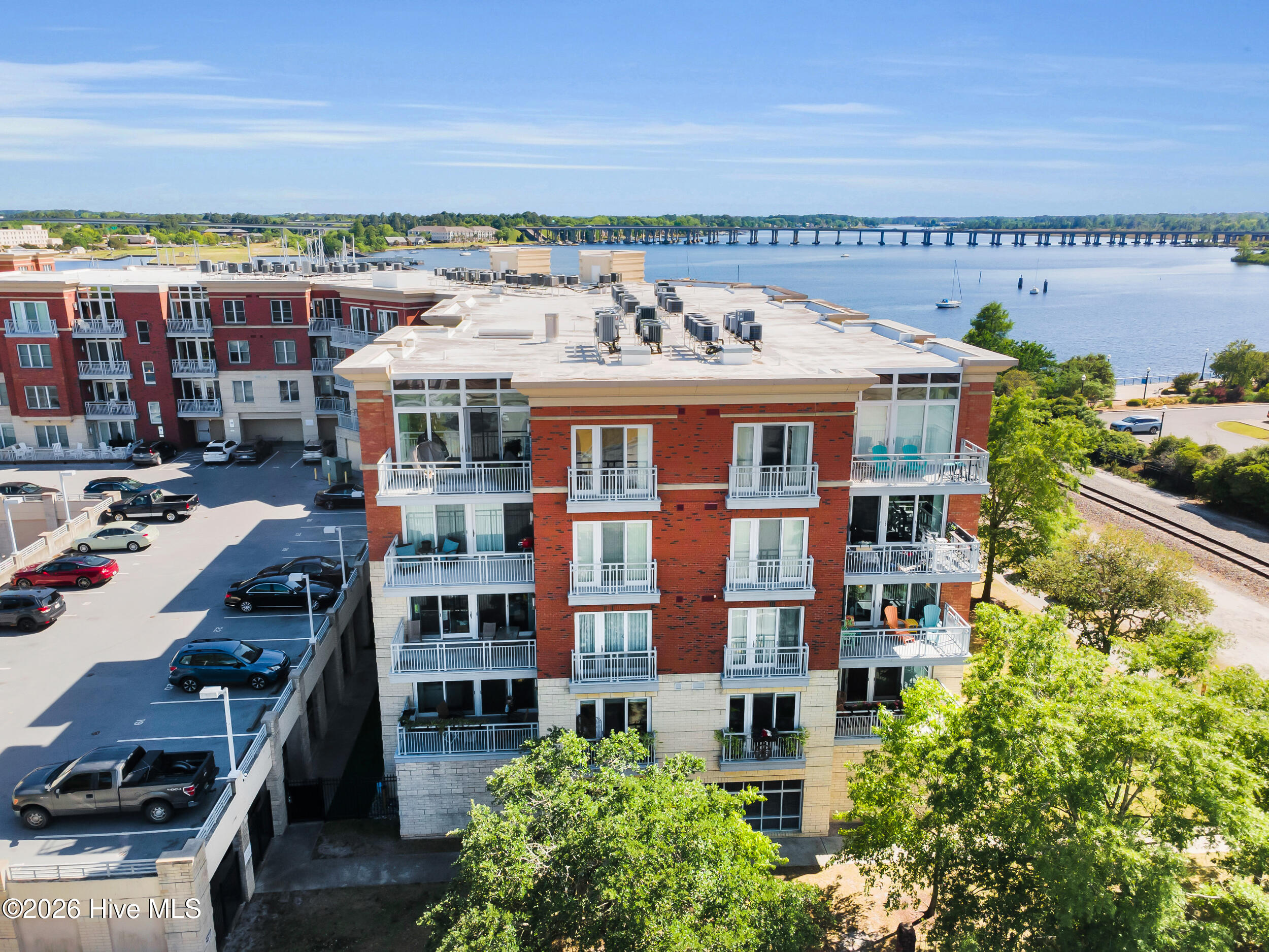 336 Sky Sail Boulevard Property Photo 27
