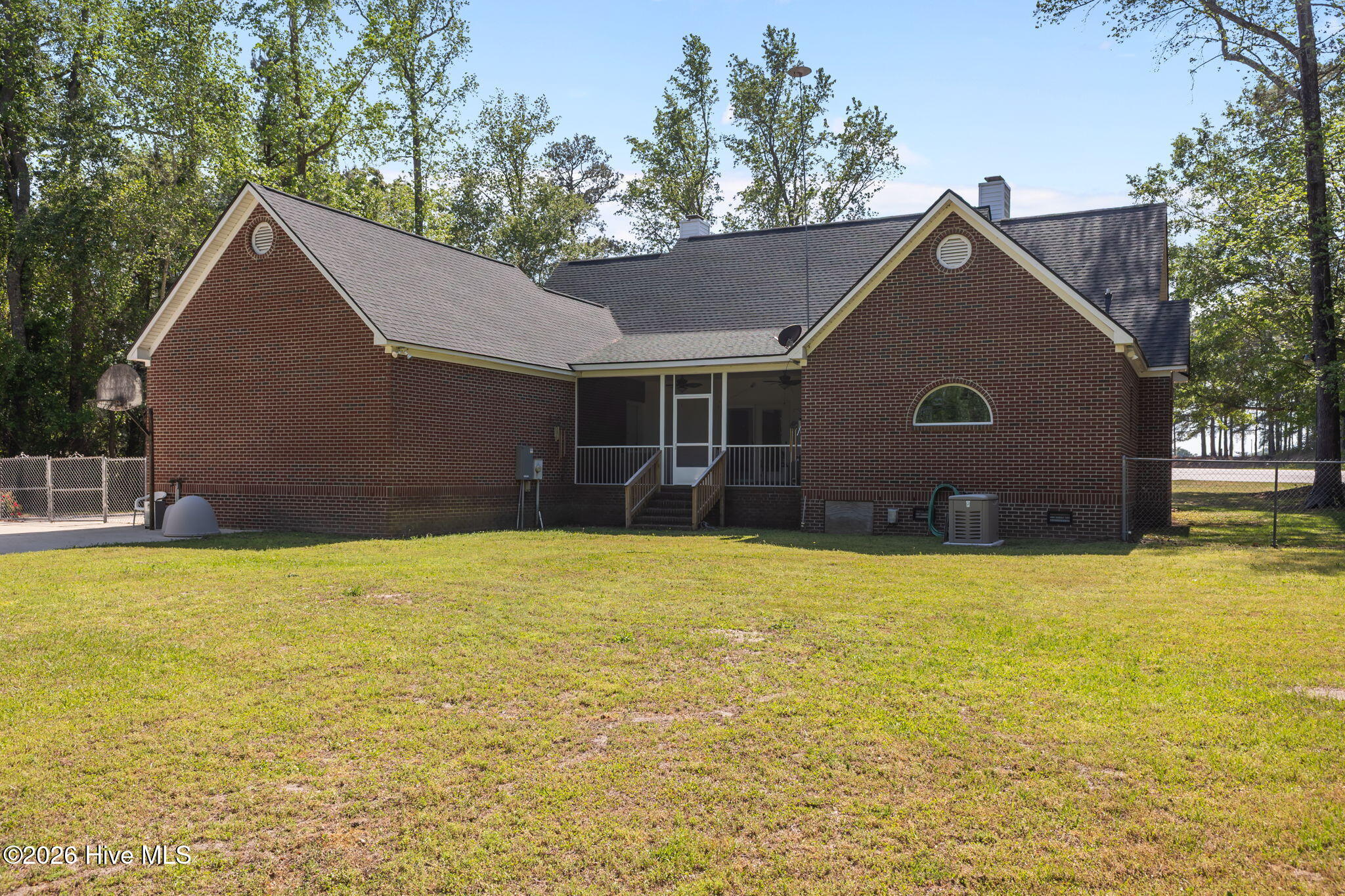 1096 Dean Road Property Photo 38