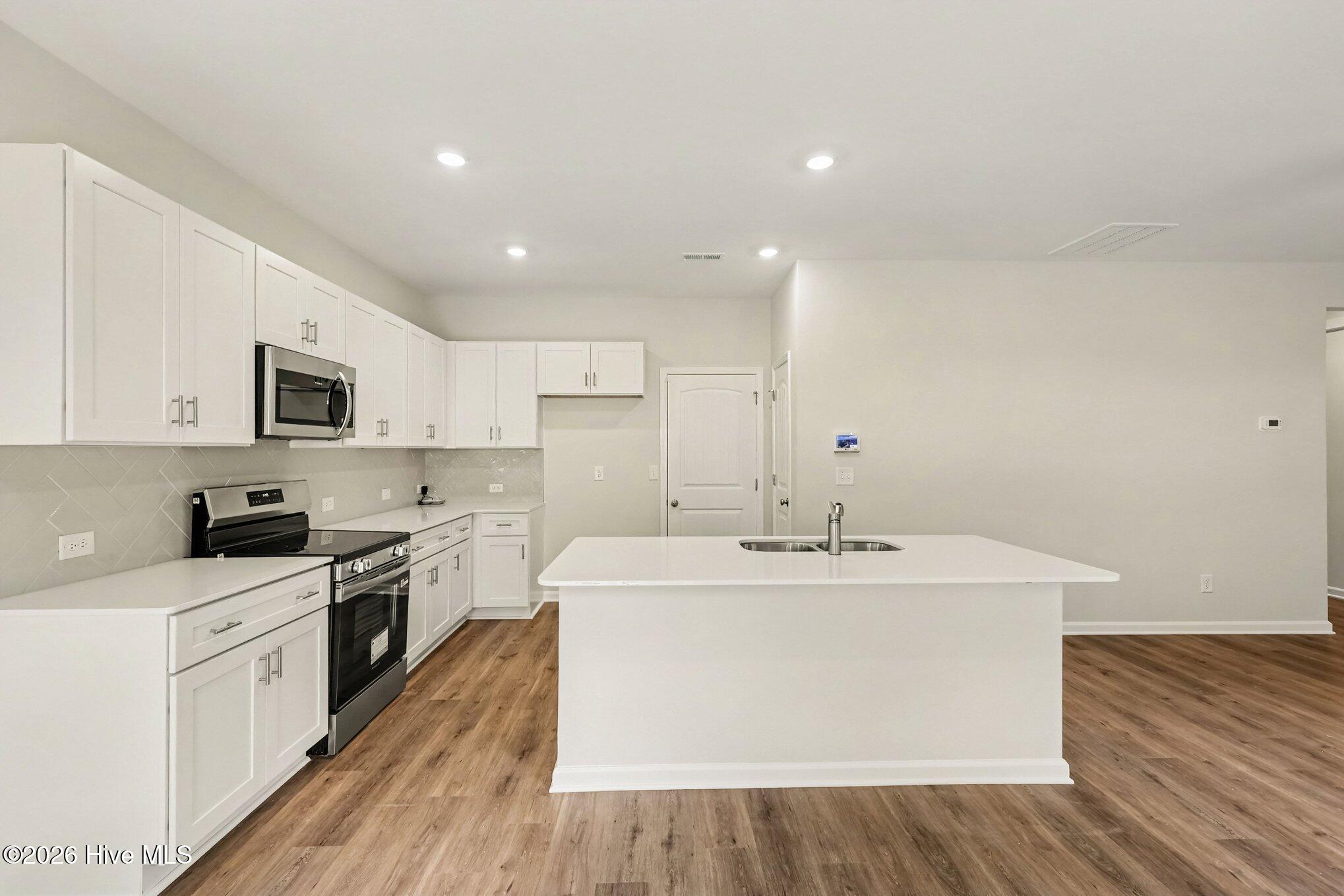 109 Crossvine Street Property Photo 10