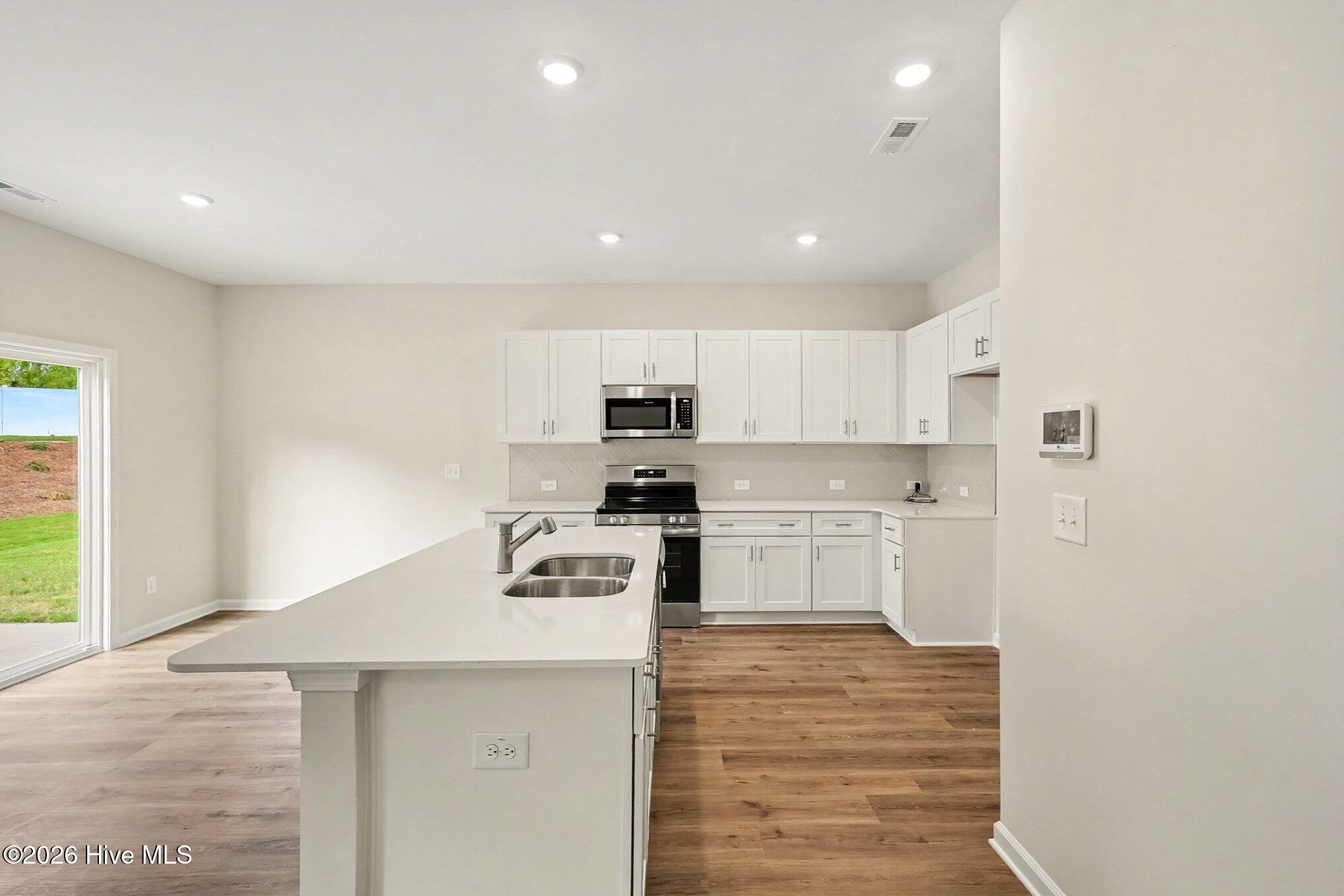 109 Crossvine Street Property Photo 12