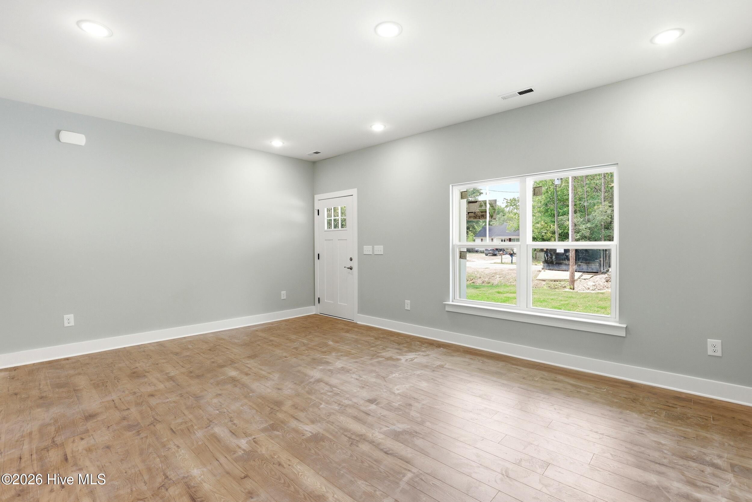 186 Cherry Road Property Photo 2