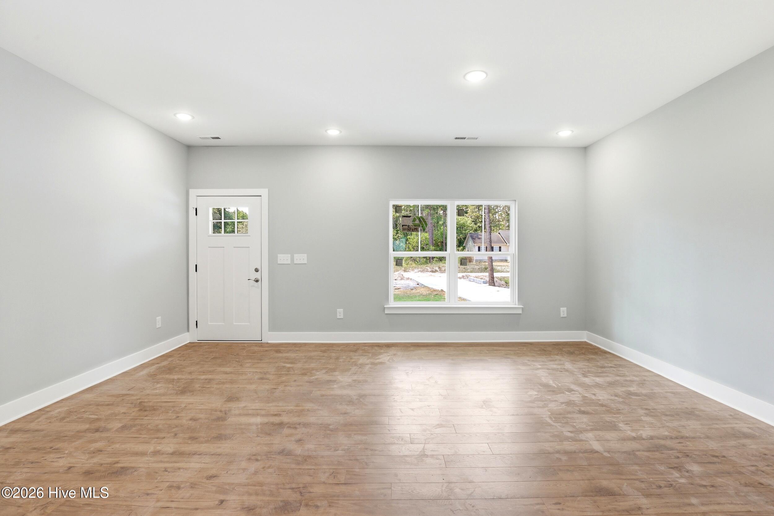 186 Cherry Road Property Photo 4