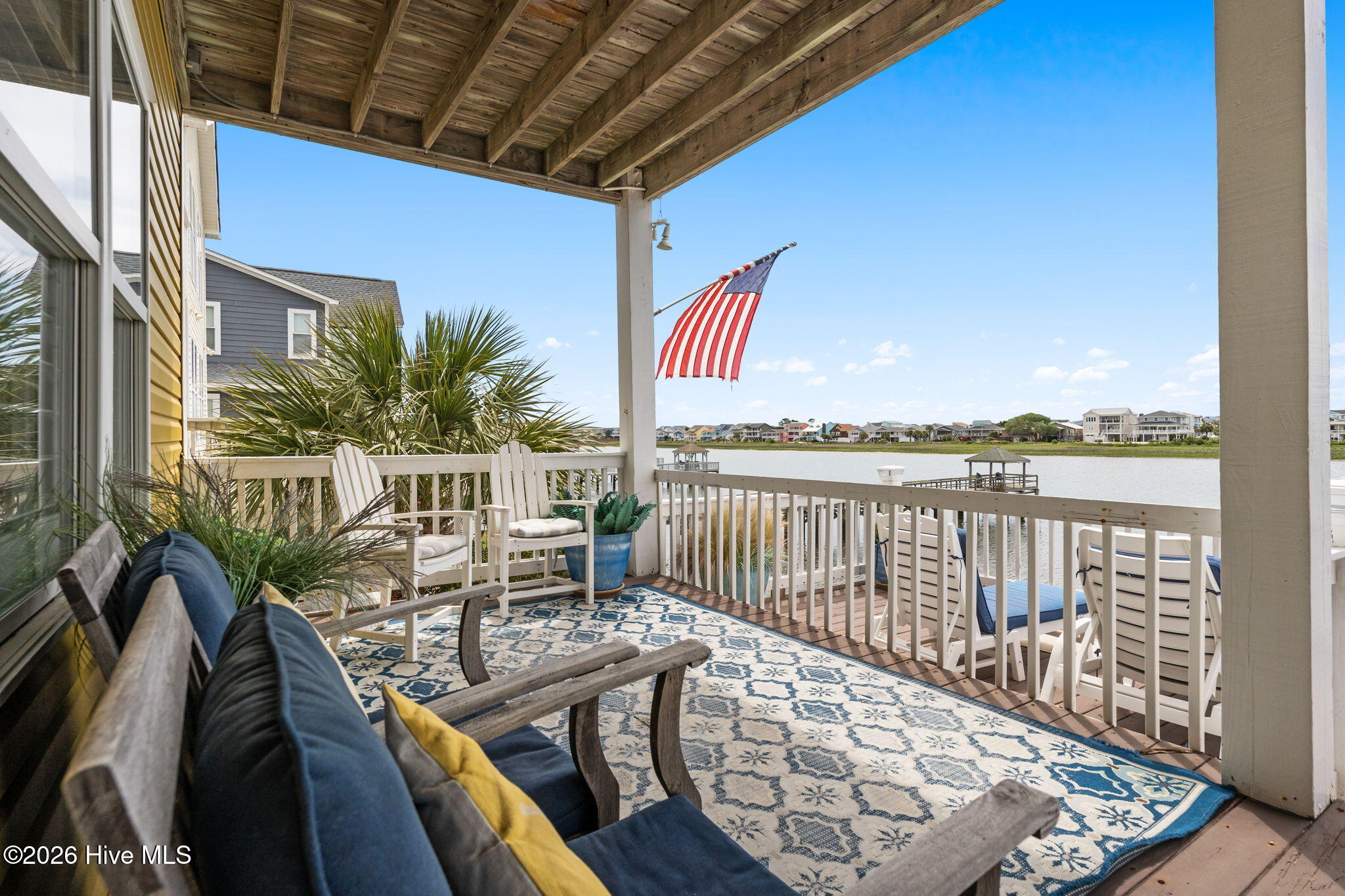 2022 W Sea Aire Canal Sw Property Photo 44