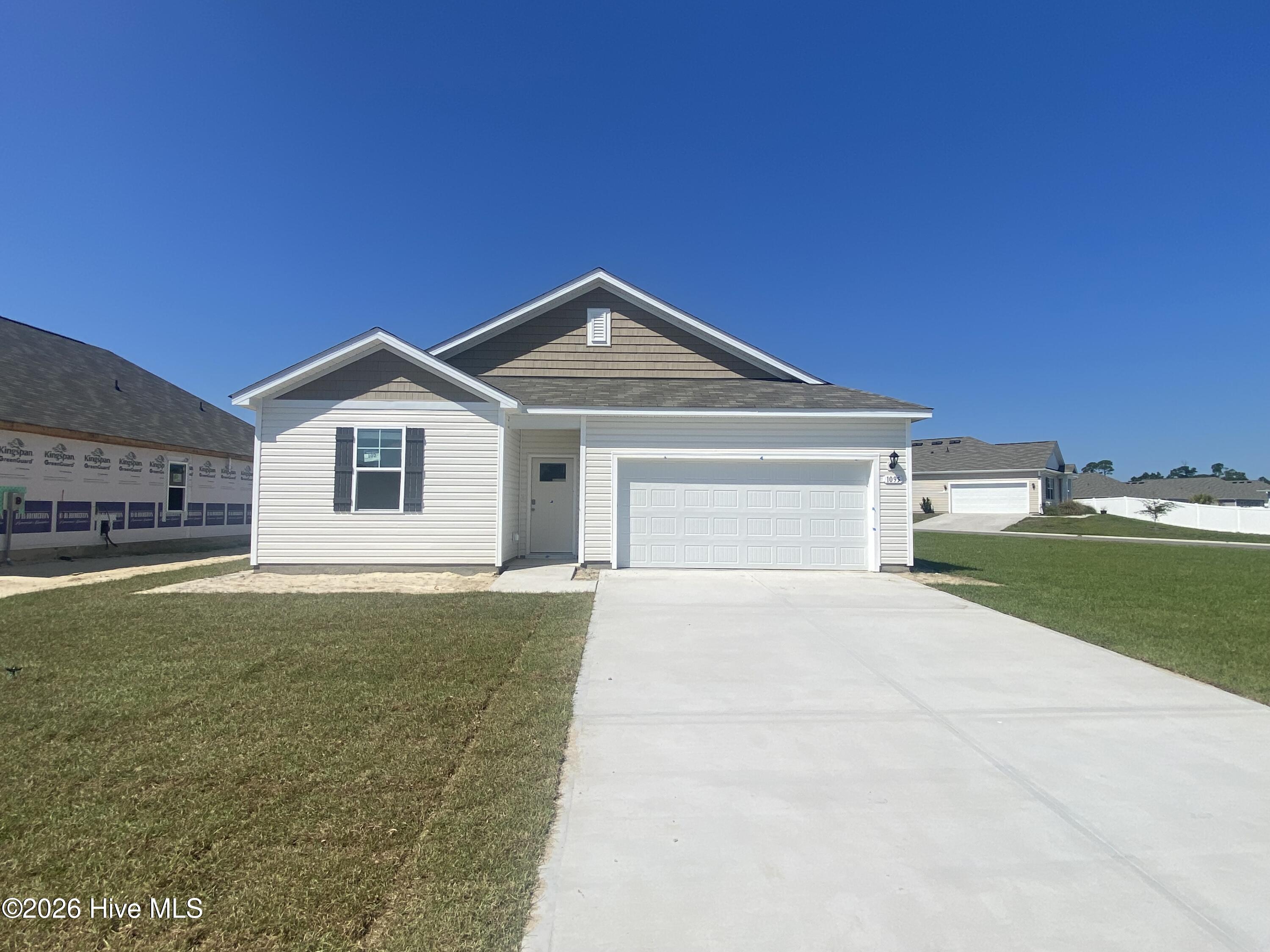 1095 Woods Crossing Road Sw Property Photo 1