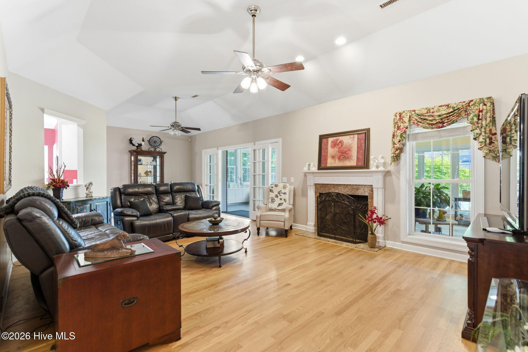 410 Whitebridge Road Property Photo 6