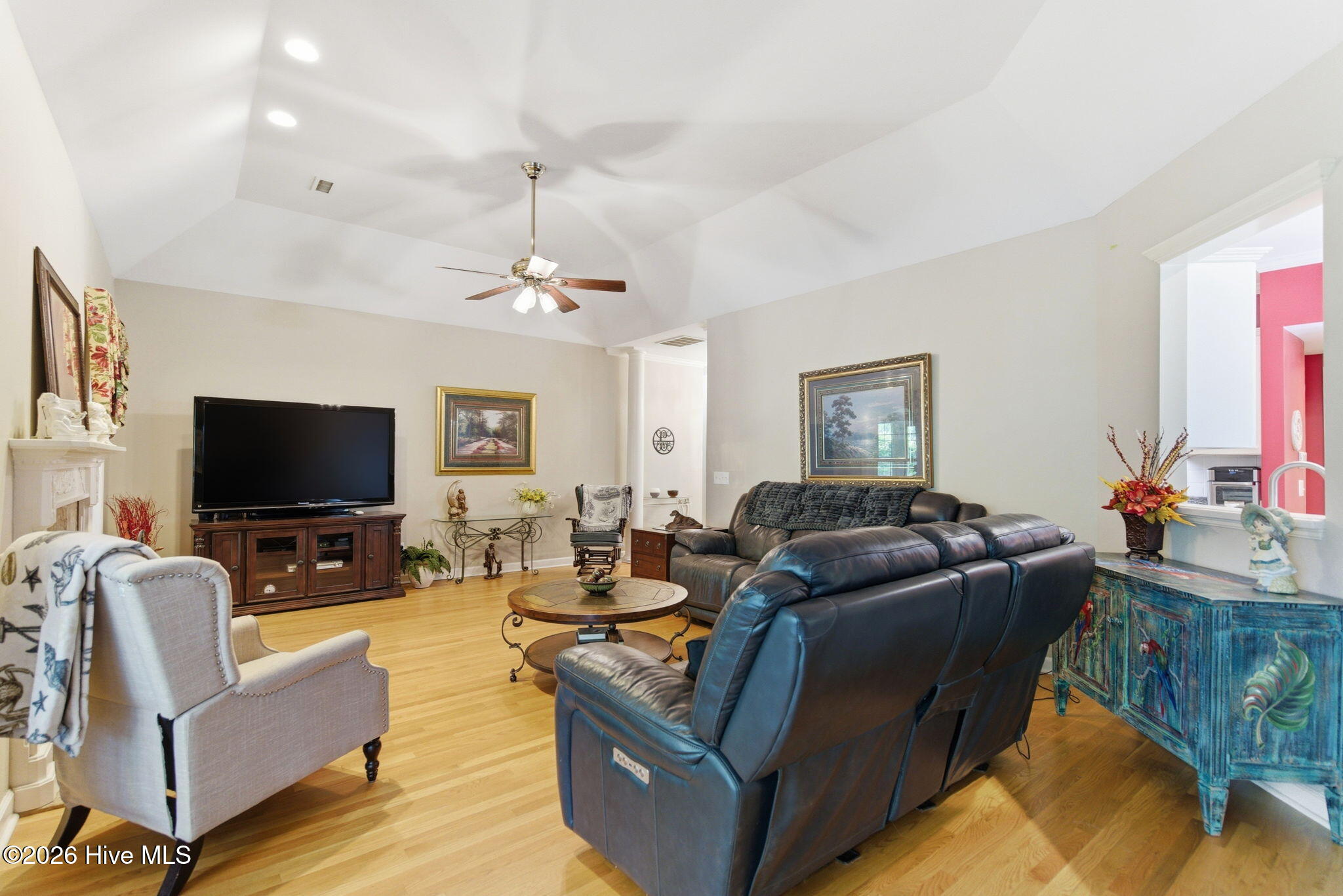 410 Whitebridge Road Property Photo 8