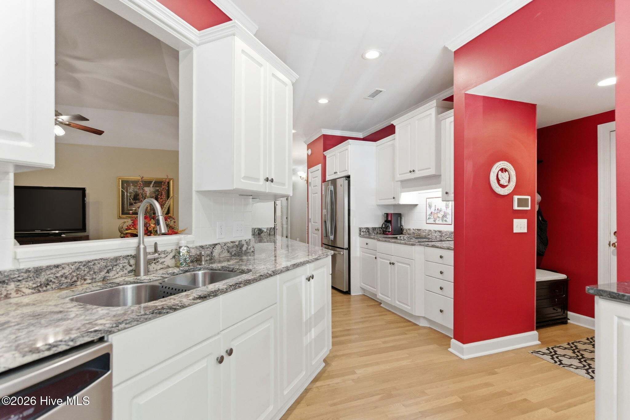 410 Whitebridge Road Property Photo 15