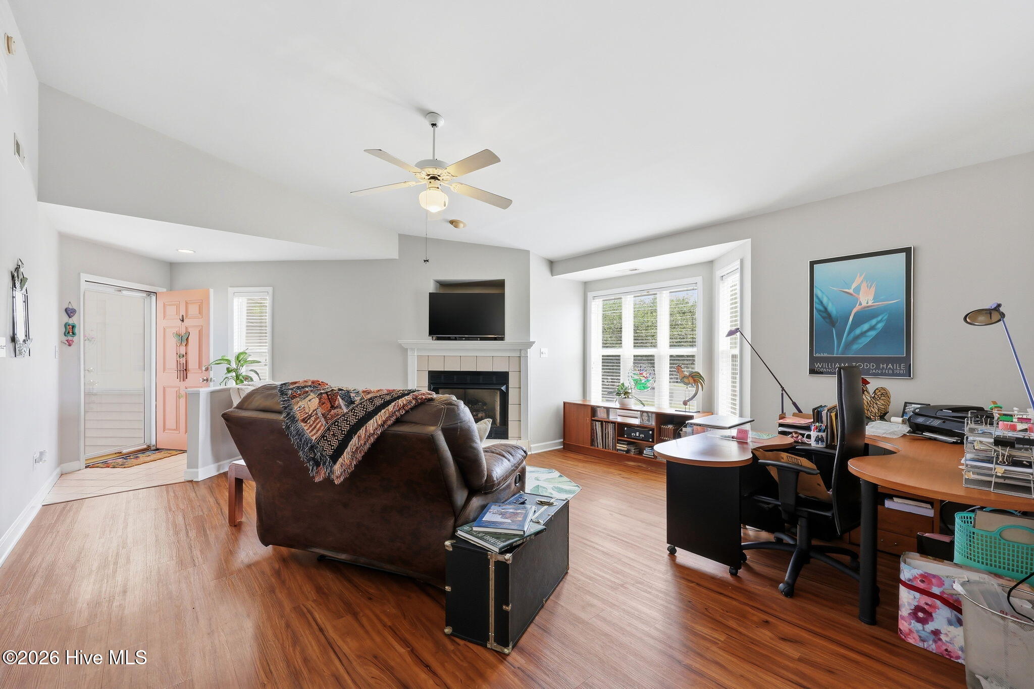 413 Commerce Avenue C Property Photo 4
