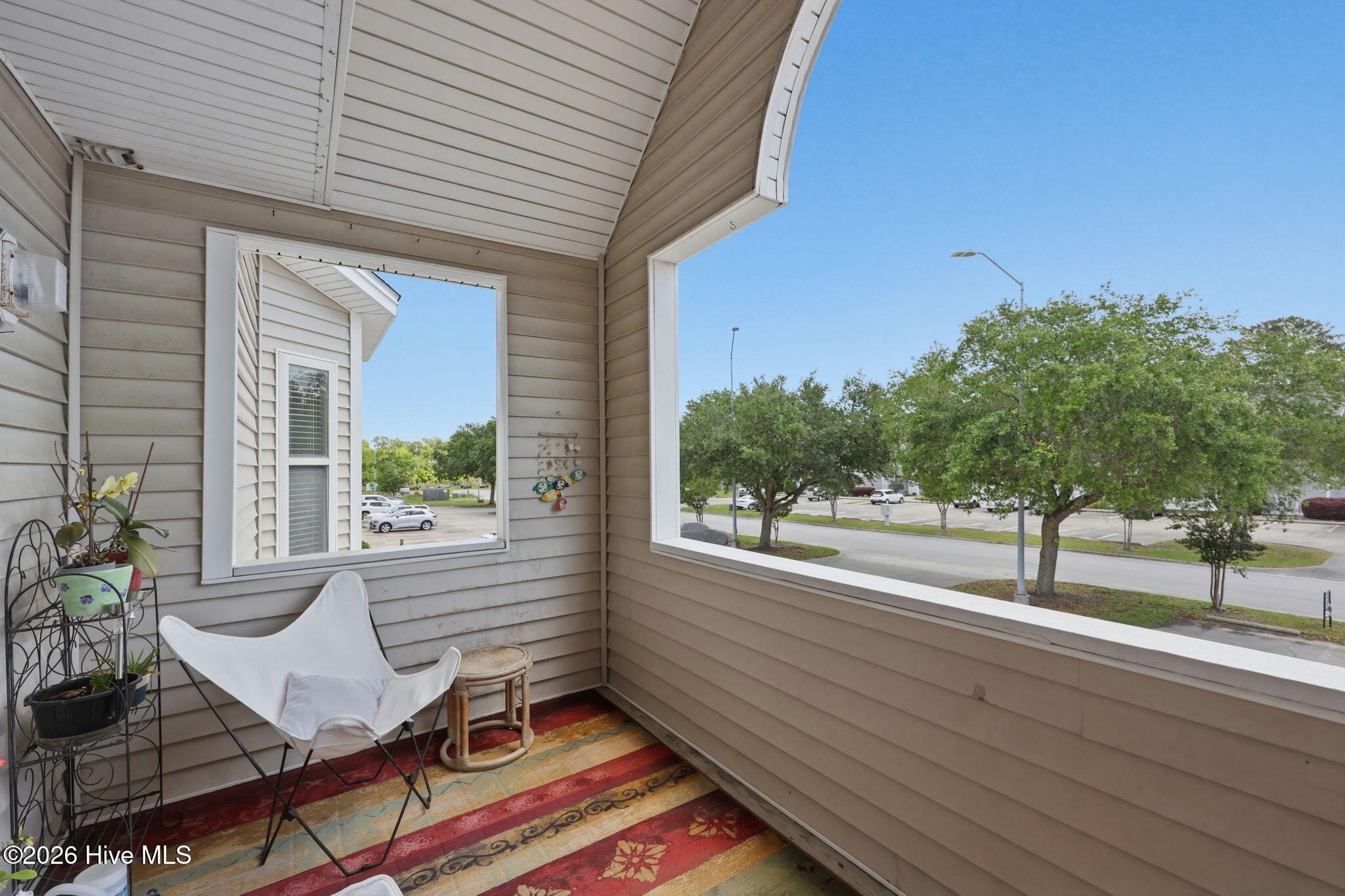 413 Commerce Avenue C Property Photo 8