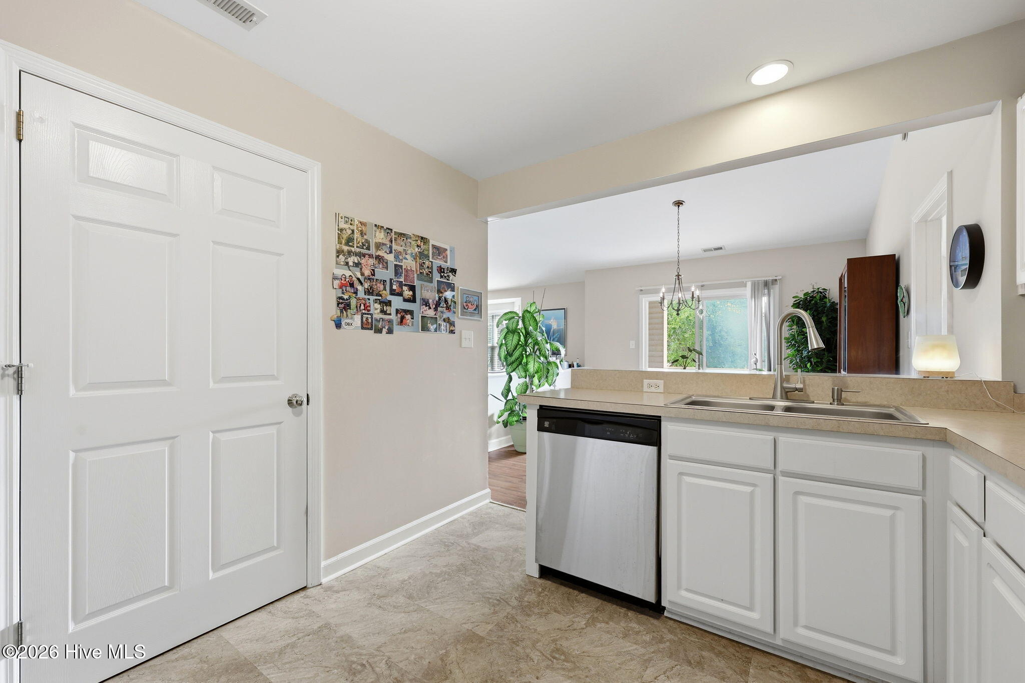 413 Commerce Avenue C Property Photo 17
