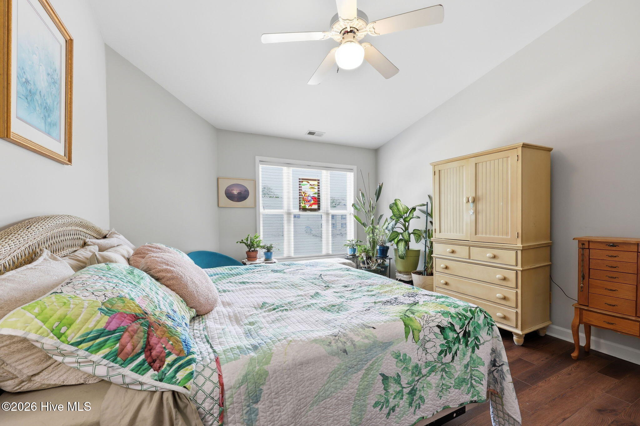413 Commerce Avenue C Property Photo 25