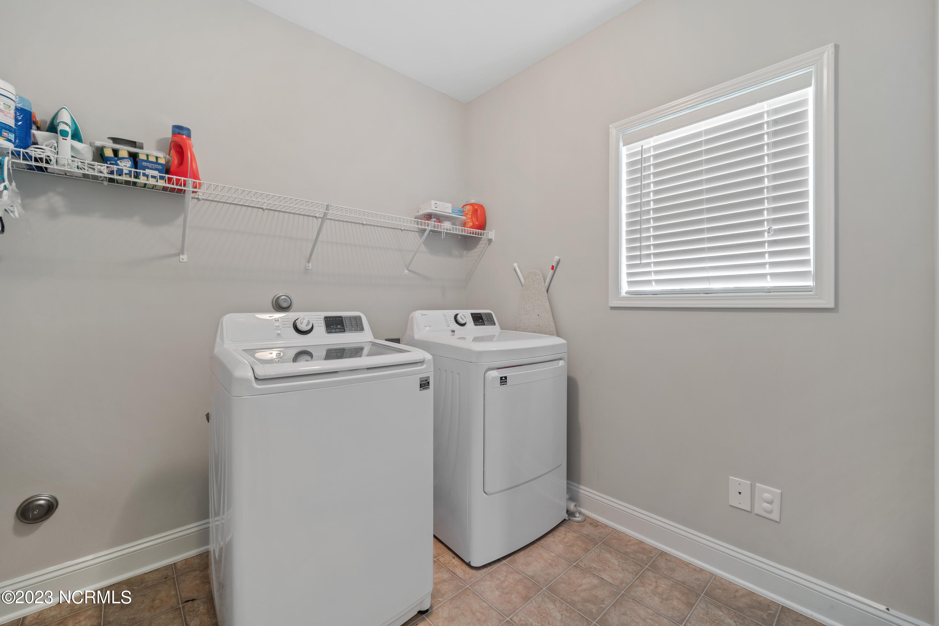 270 Silver Hills Drive Property Photo 11