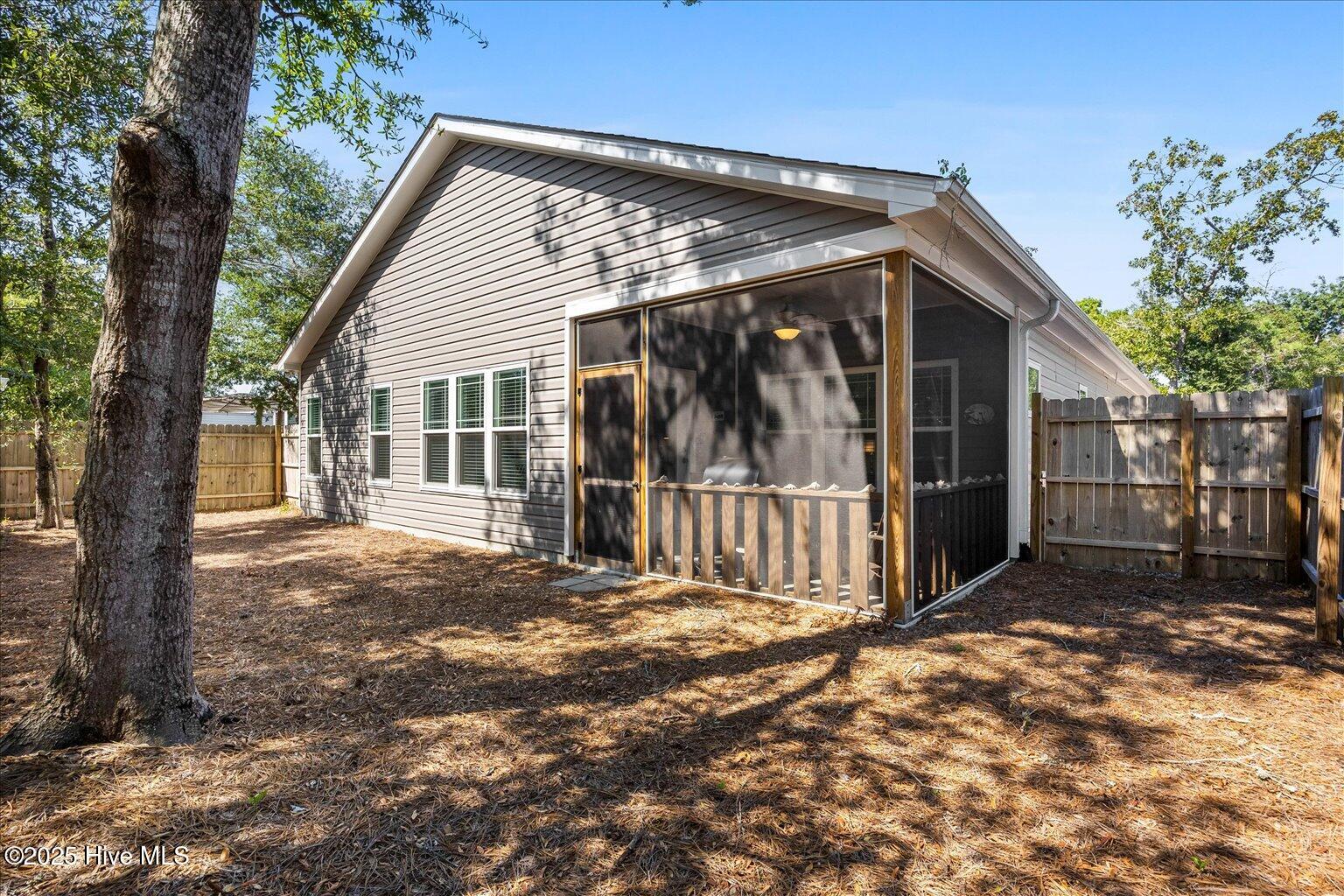 116 Ne 35th Street Property Photo 43
