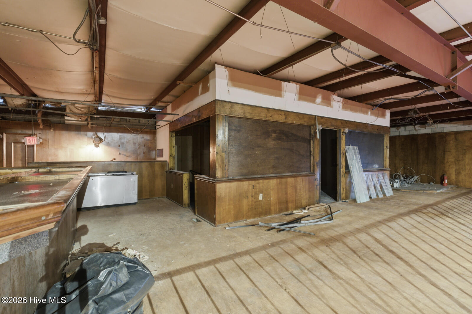 222 Henderson Drive Property Photo 12
